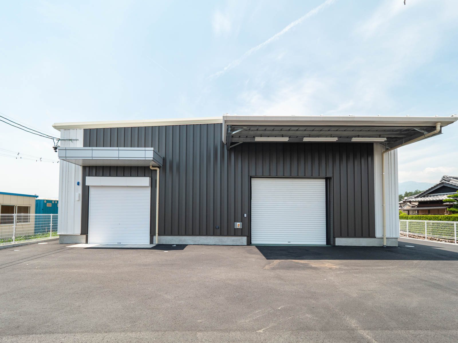 Exterior-5.JPG