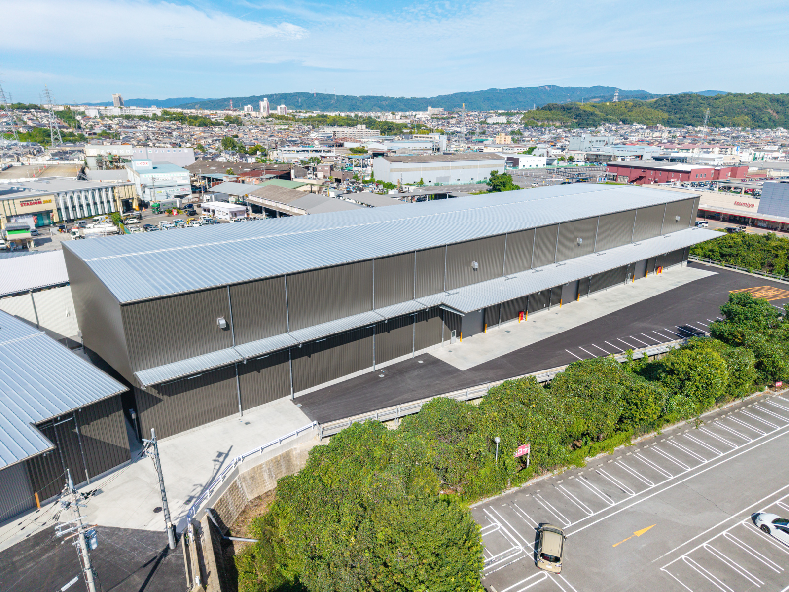 有限会社タテロ 倉庫棟