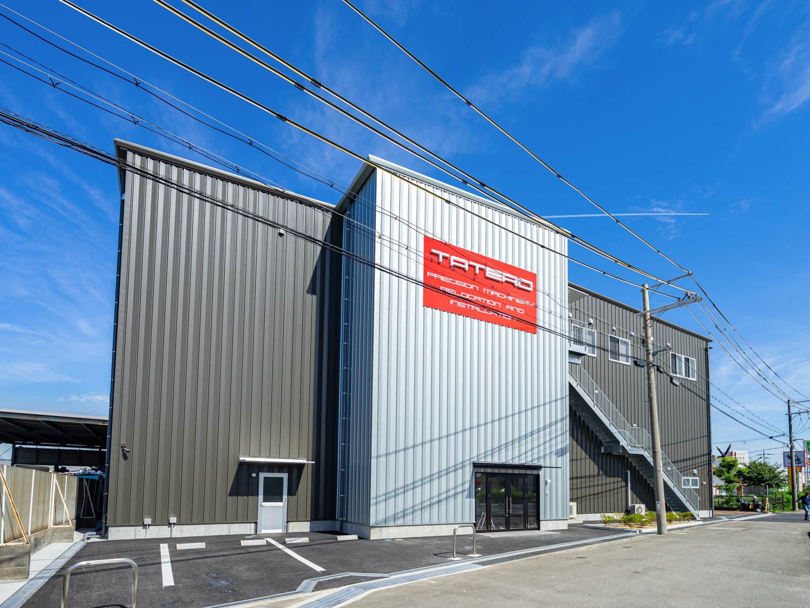 Exterior-5.JPG