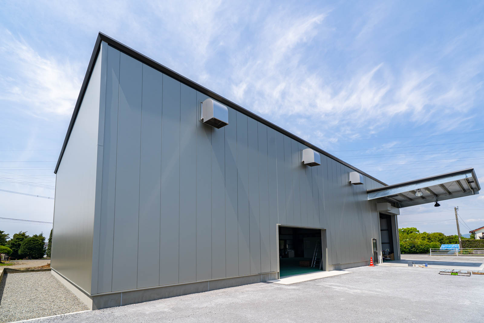 Exterior-5.JPG