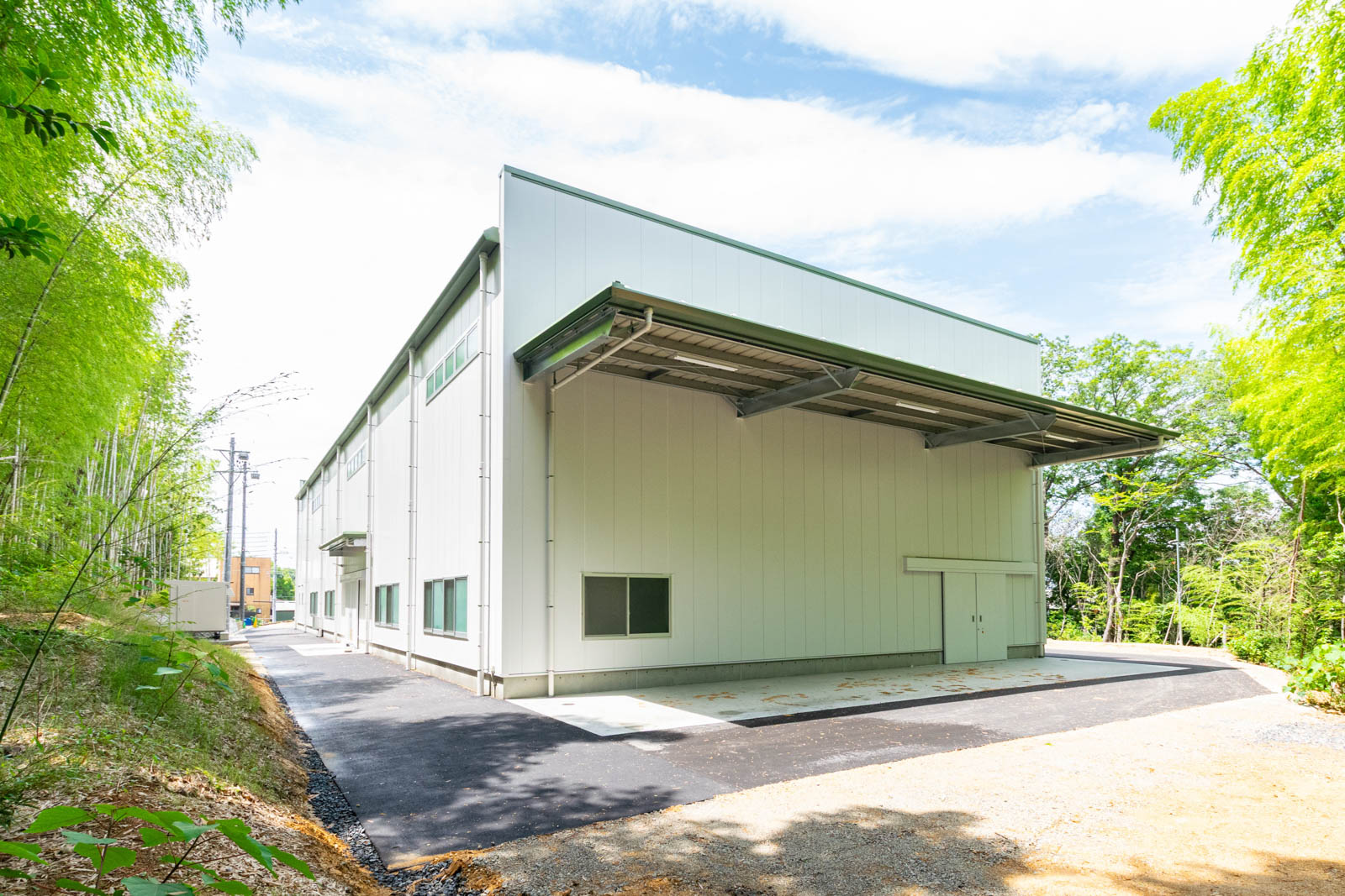 Exterior-5.JPG