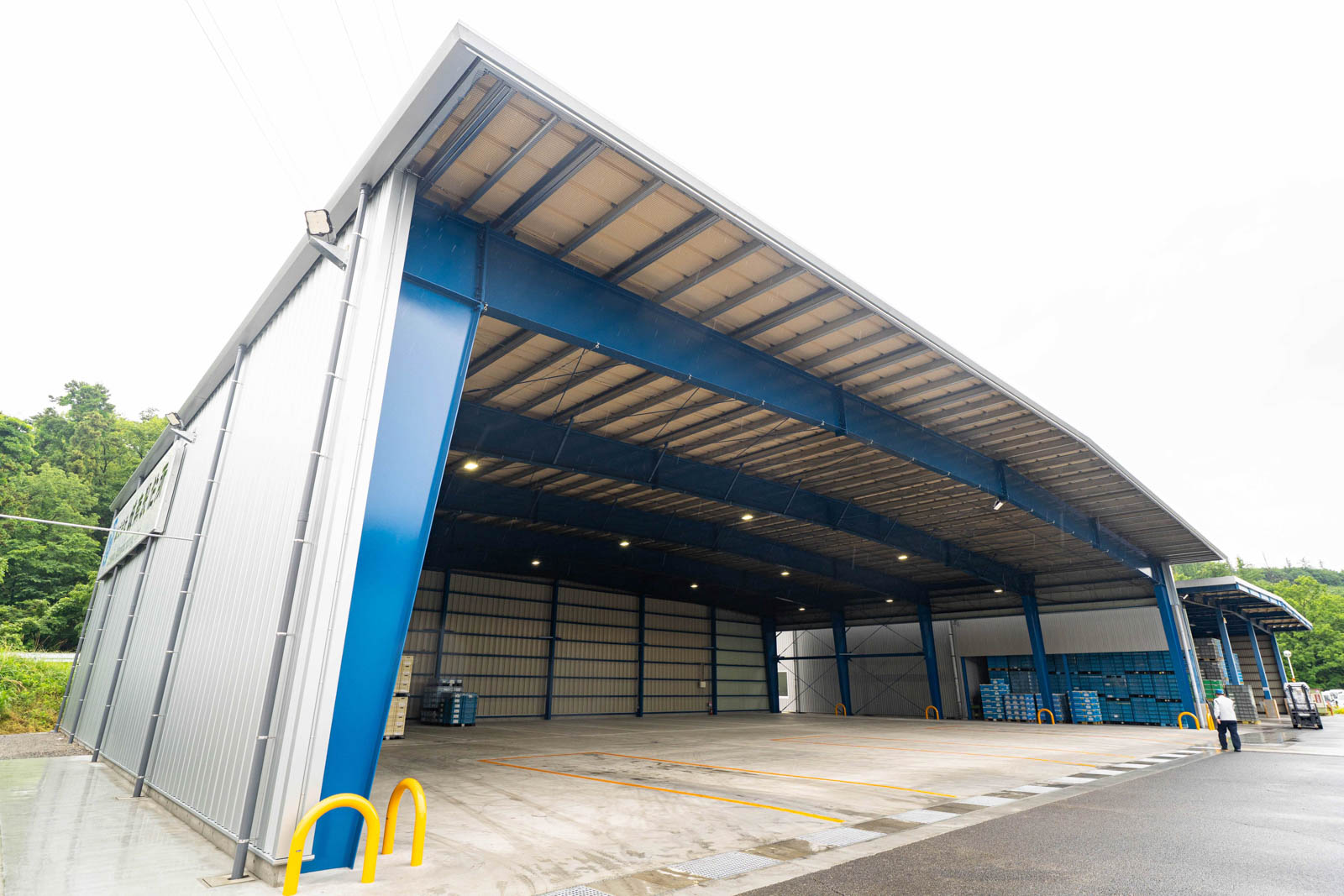 Exterior-5.JPG