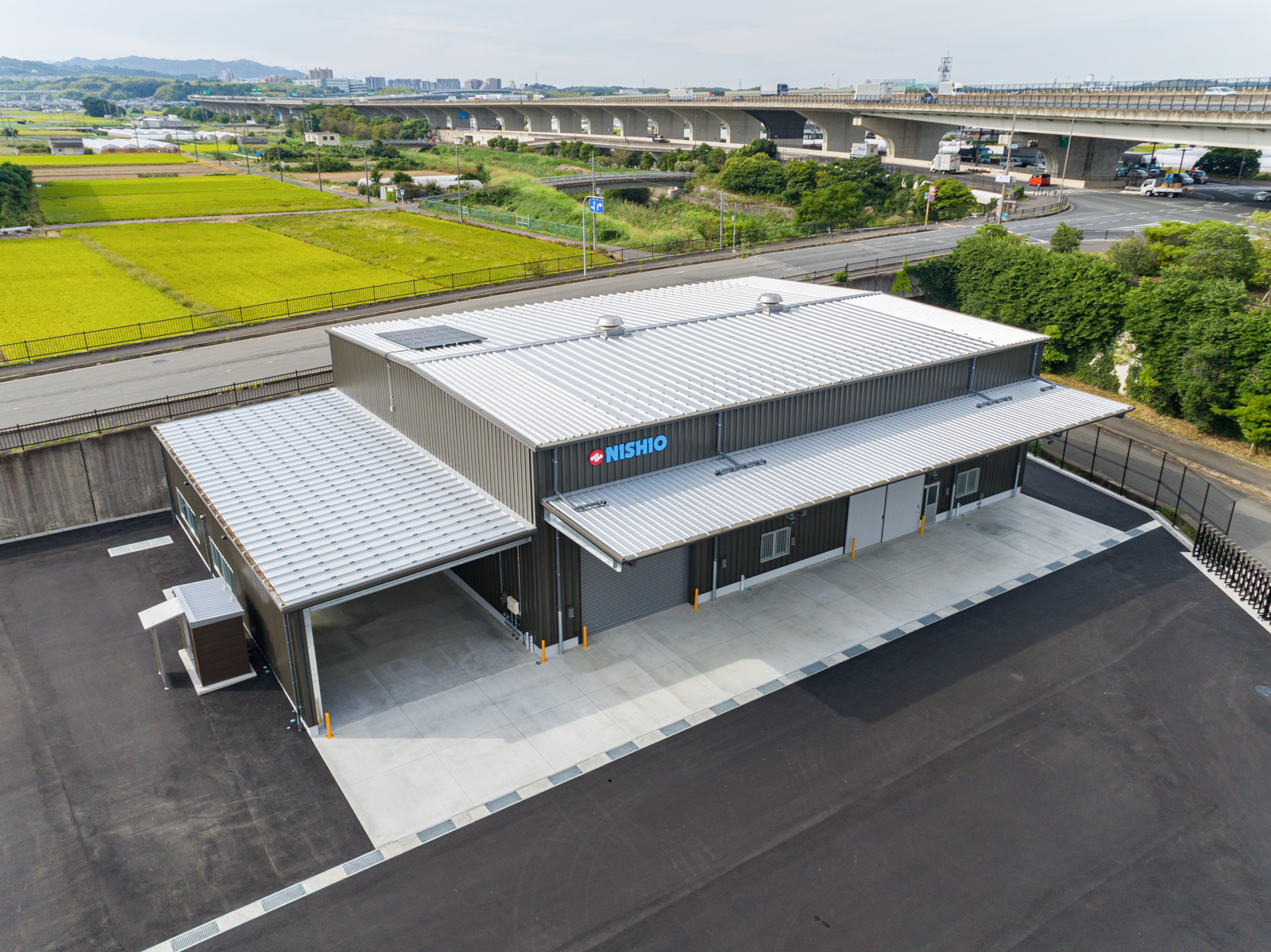 西尾レントオール株式会社 南京都営業所