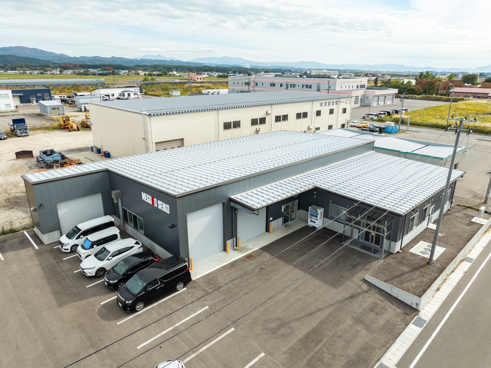 Exterior-1.JPG