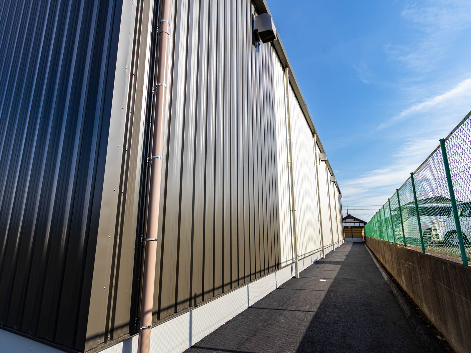 Exterior-5.JPG