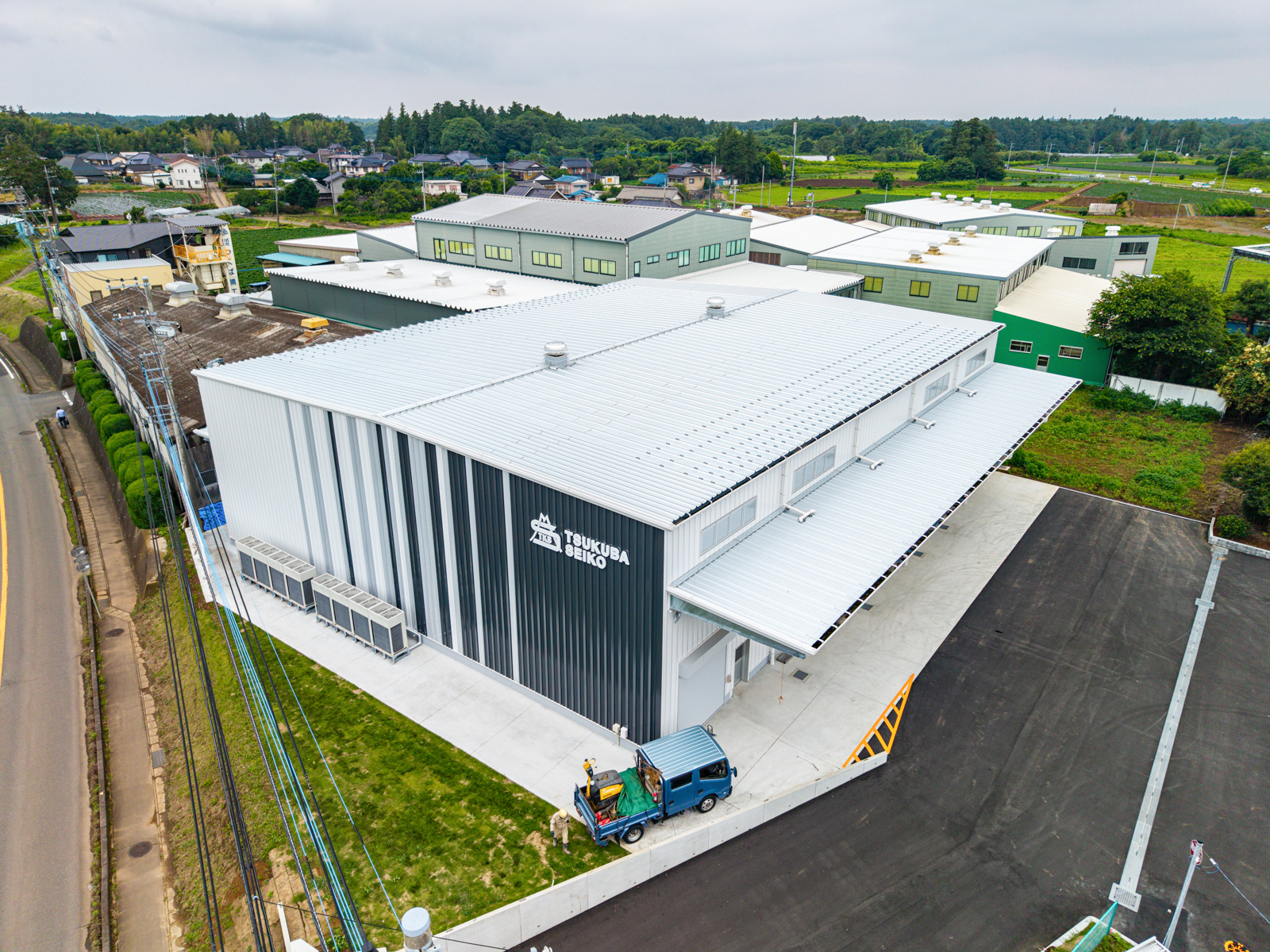 Exterior-1.JPG