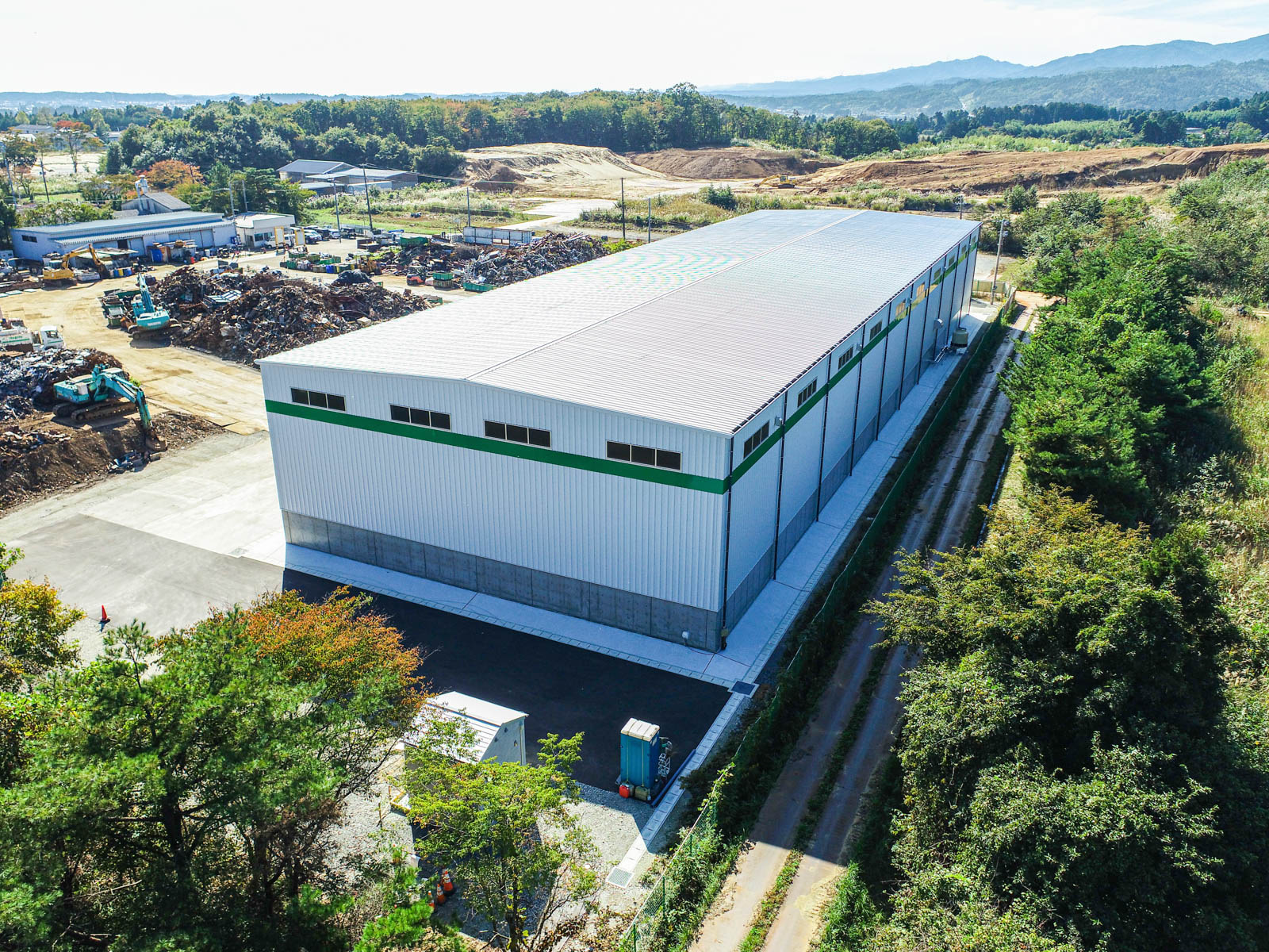 Exterior-3.JPG