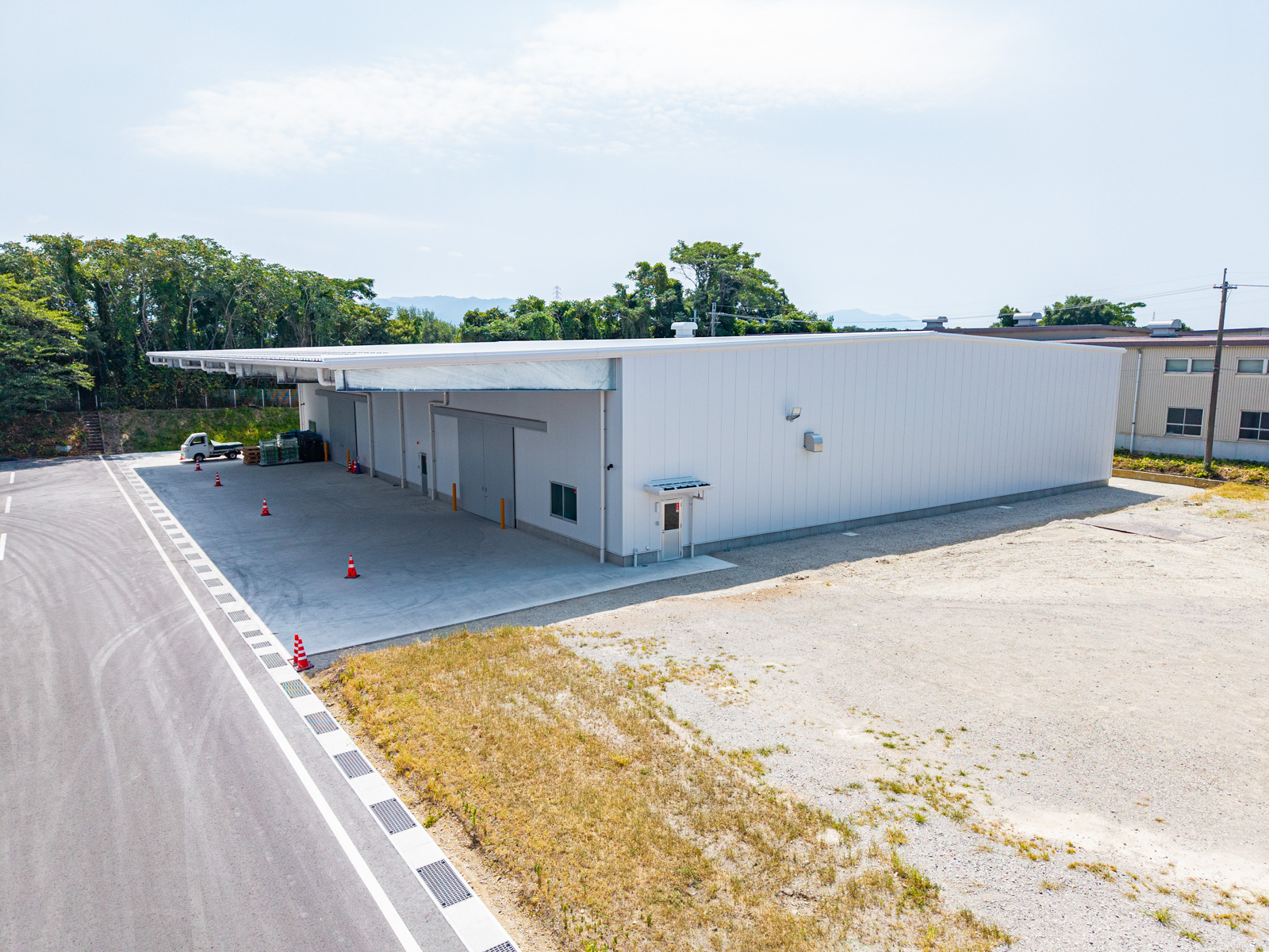 Exterior-1.JPG