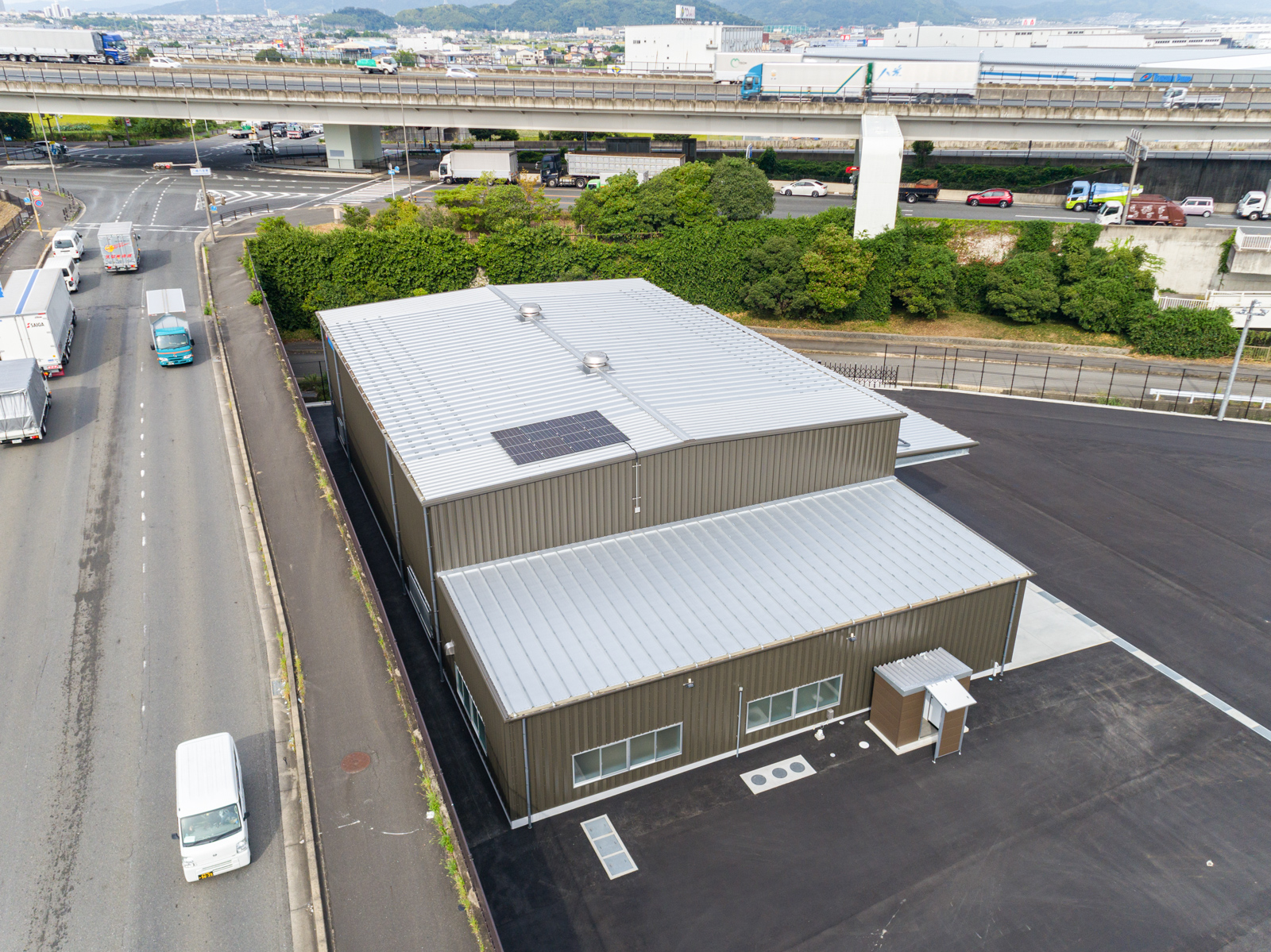 Exterior-4.JPG