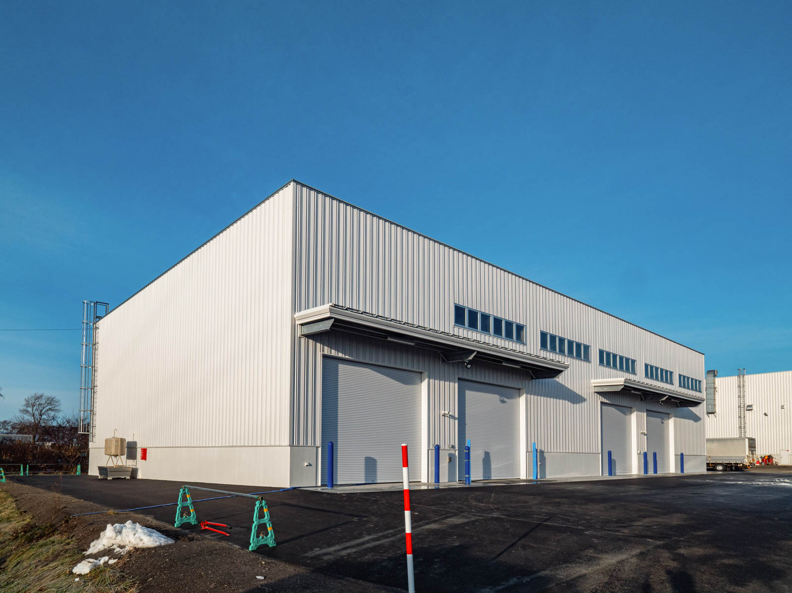 Exterior-5.JPG