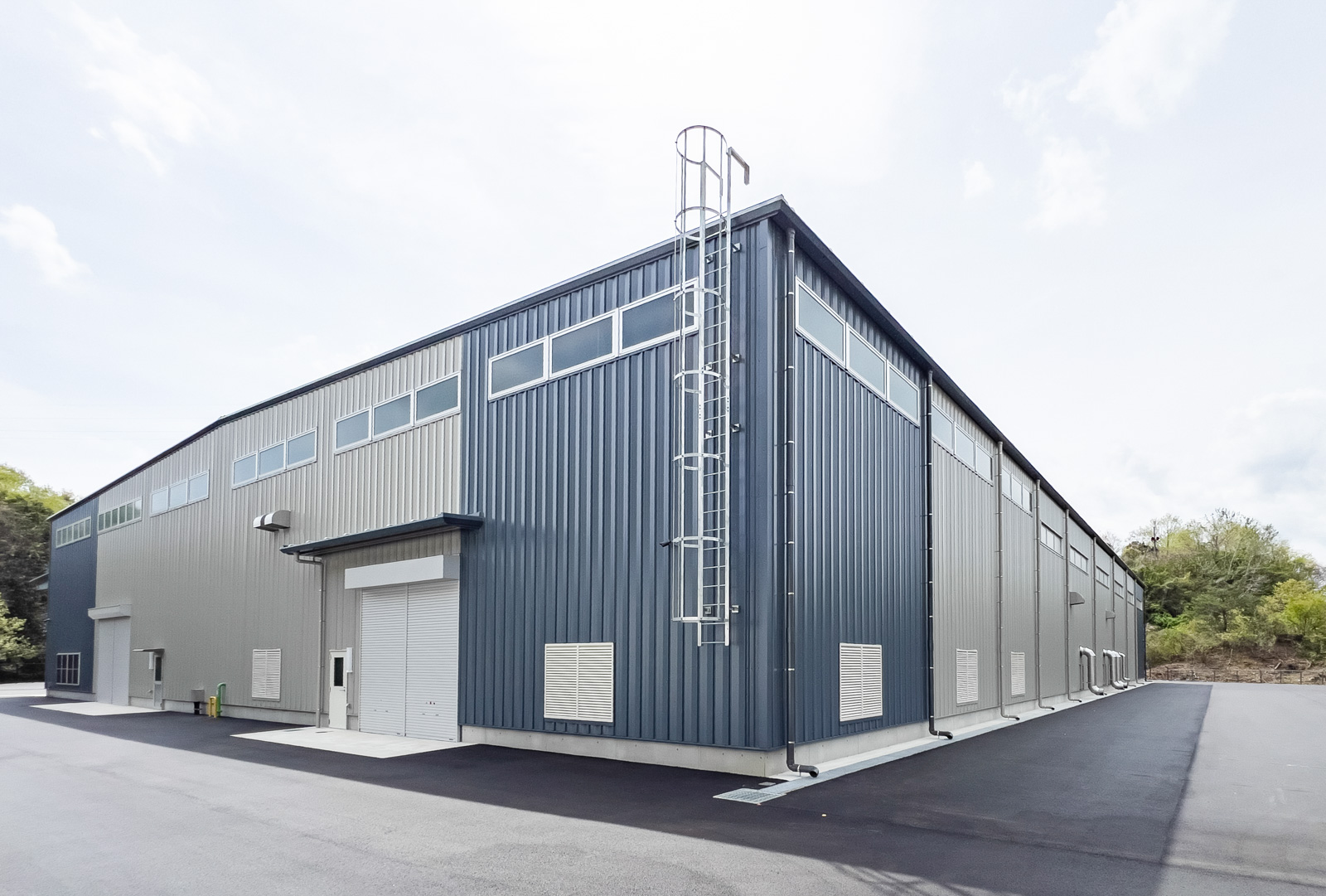 Exterior-5.JPG