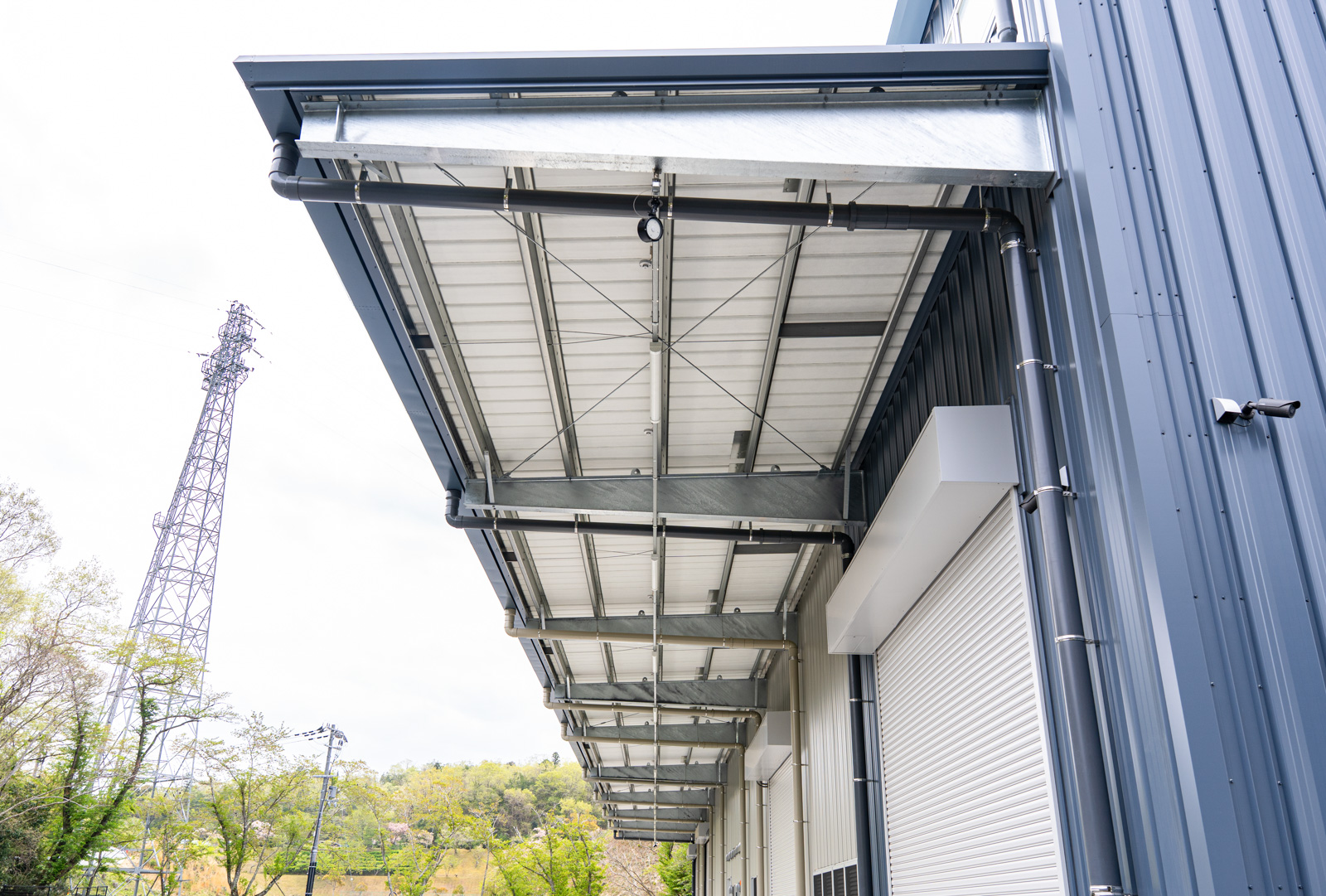 Exterior-5.JPG