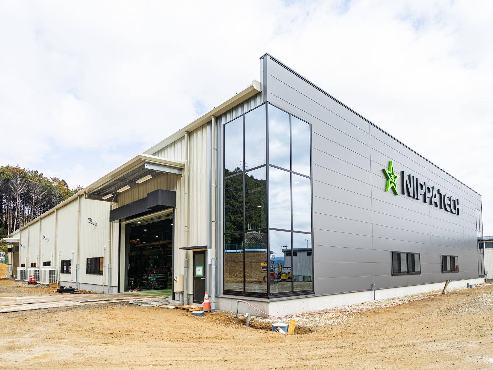 Exterior-4.JPG