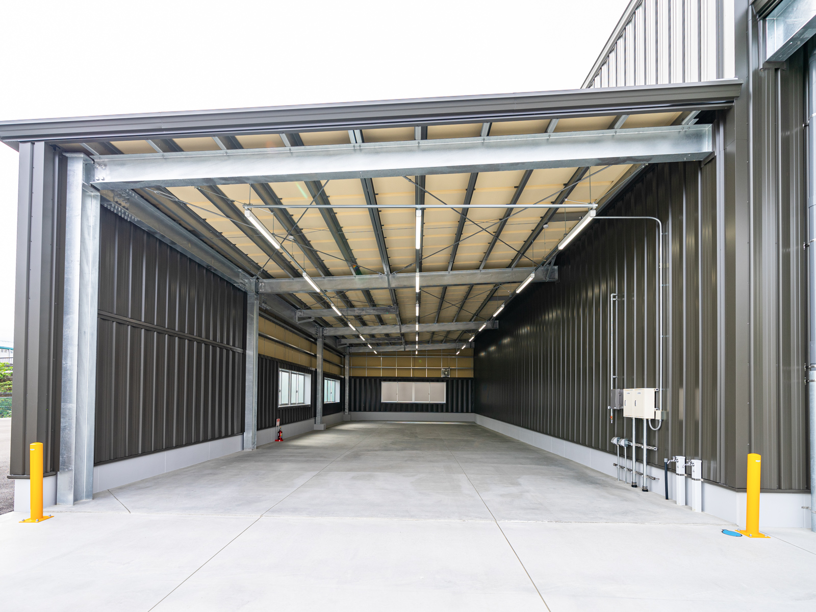 Exterior-5.JPG
