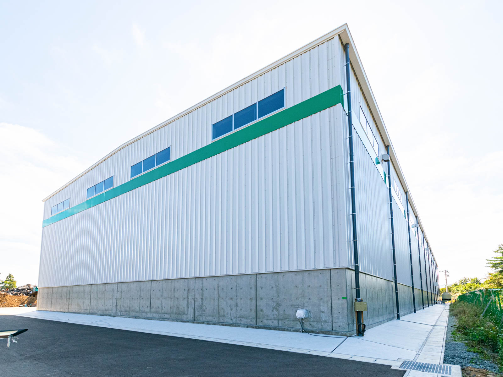 Exterior-5.JPG