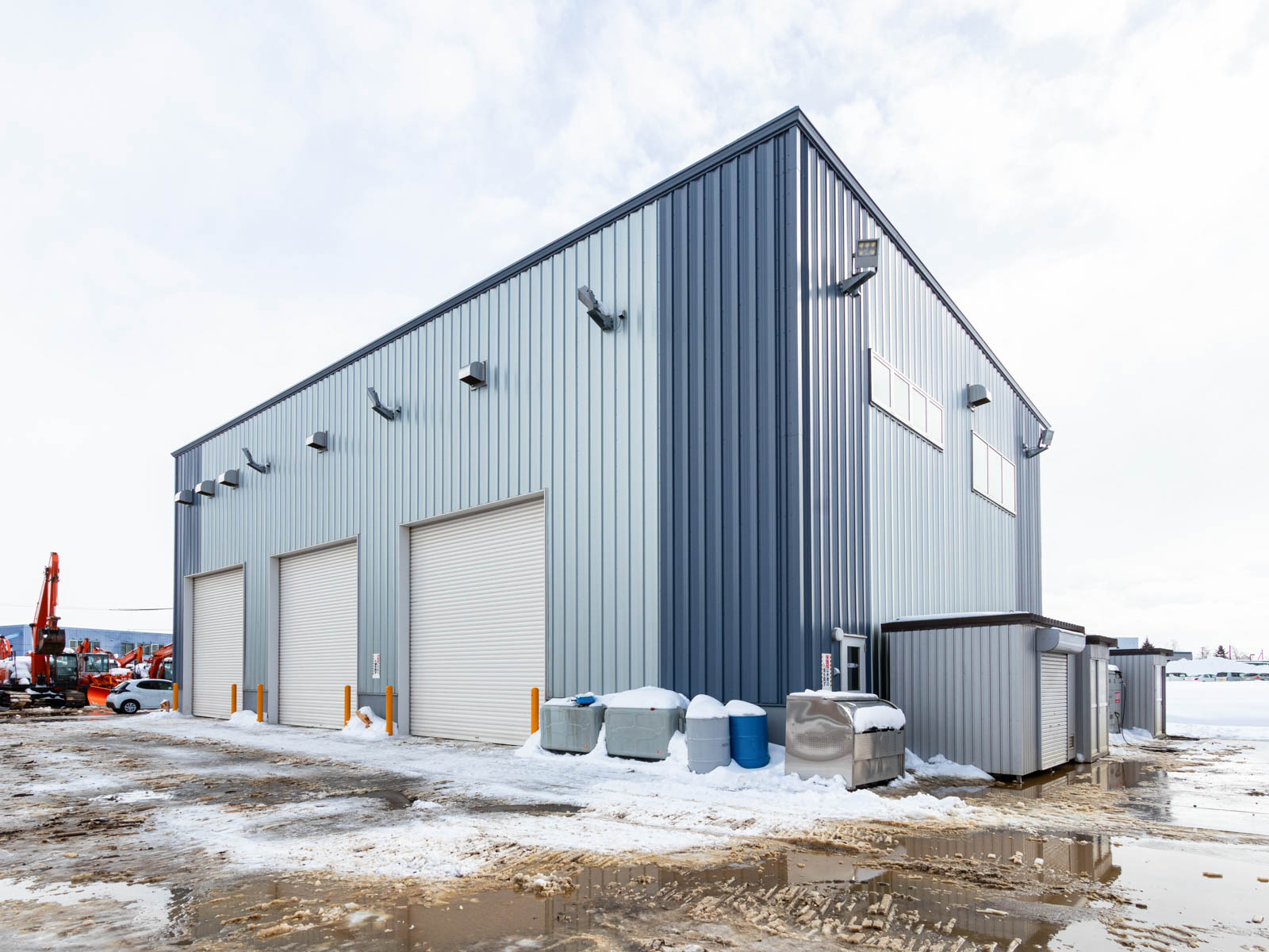Exterior-5.JPG