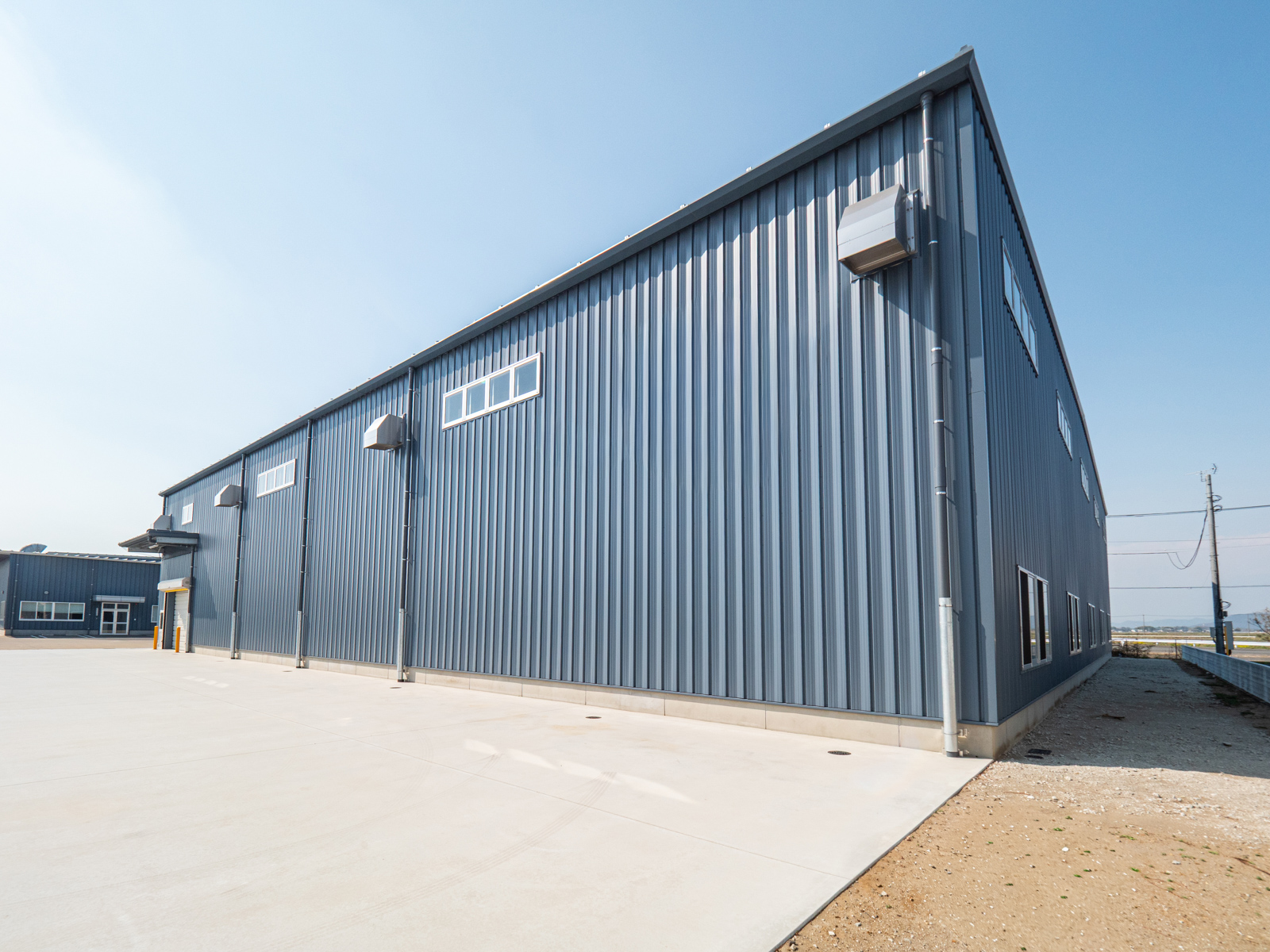 Exterior-4.JPG
