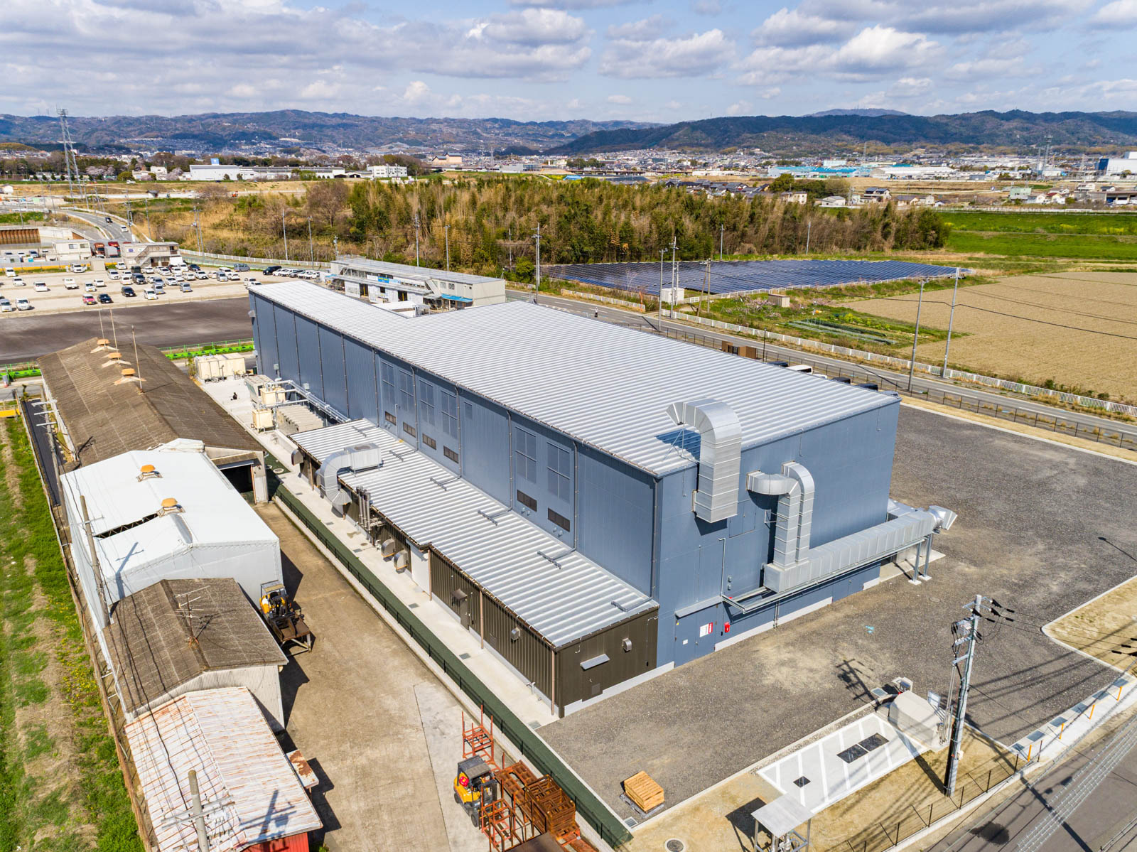 Exterior-4.JPG