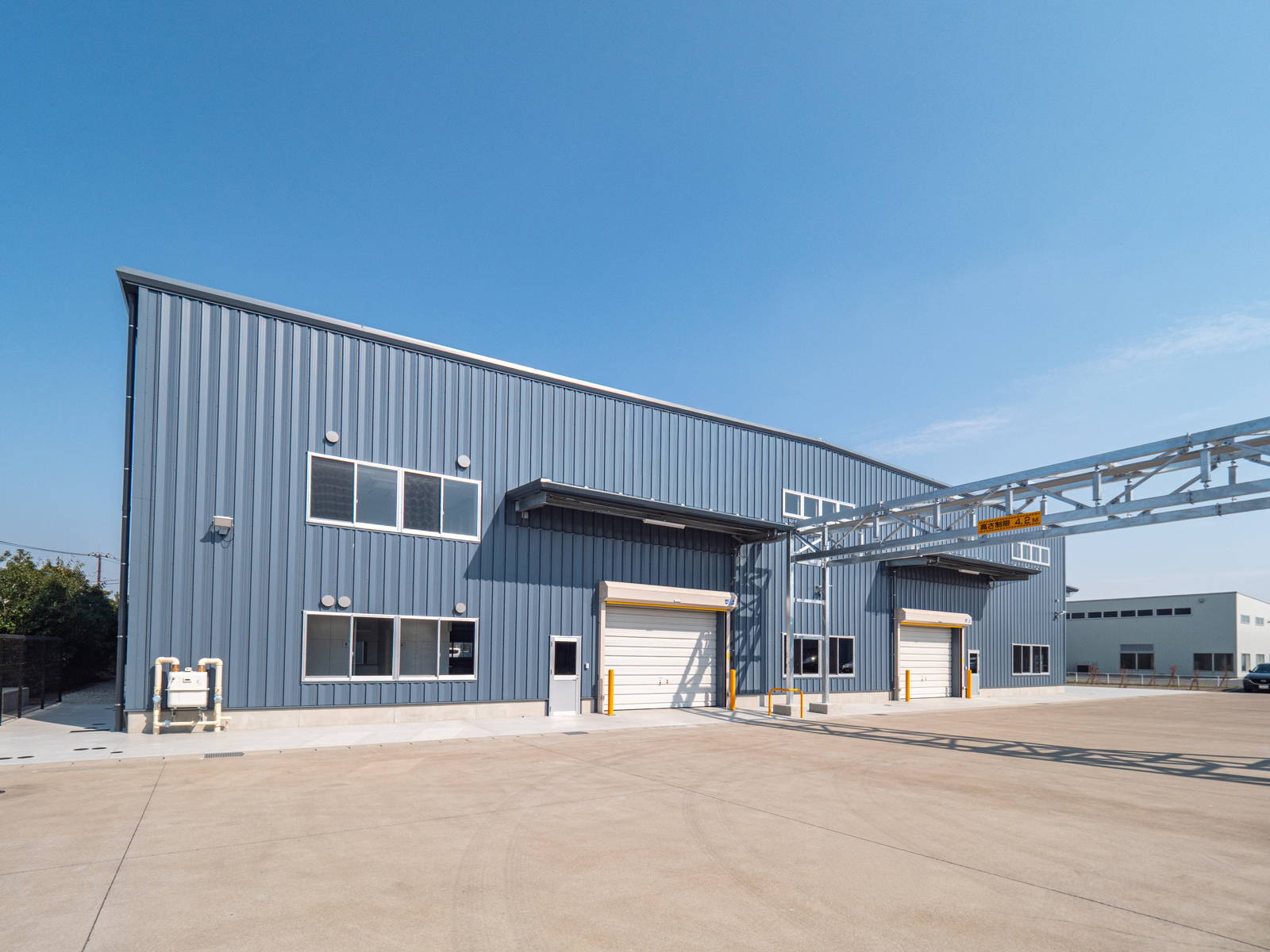 Exterior-5.JPG