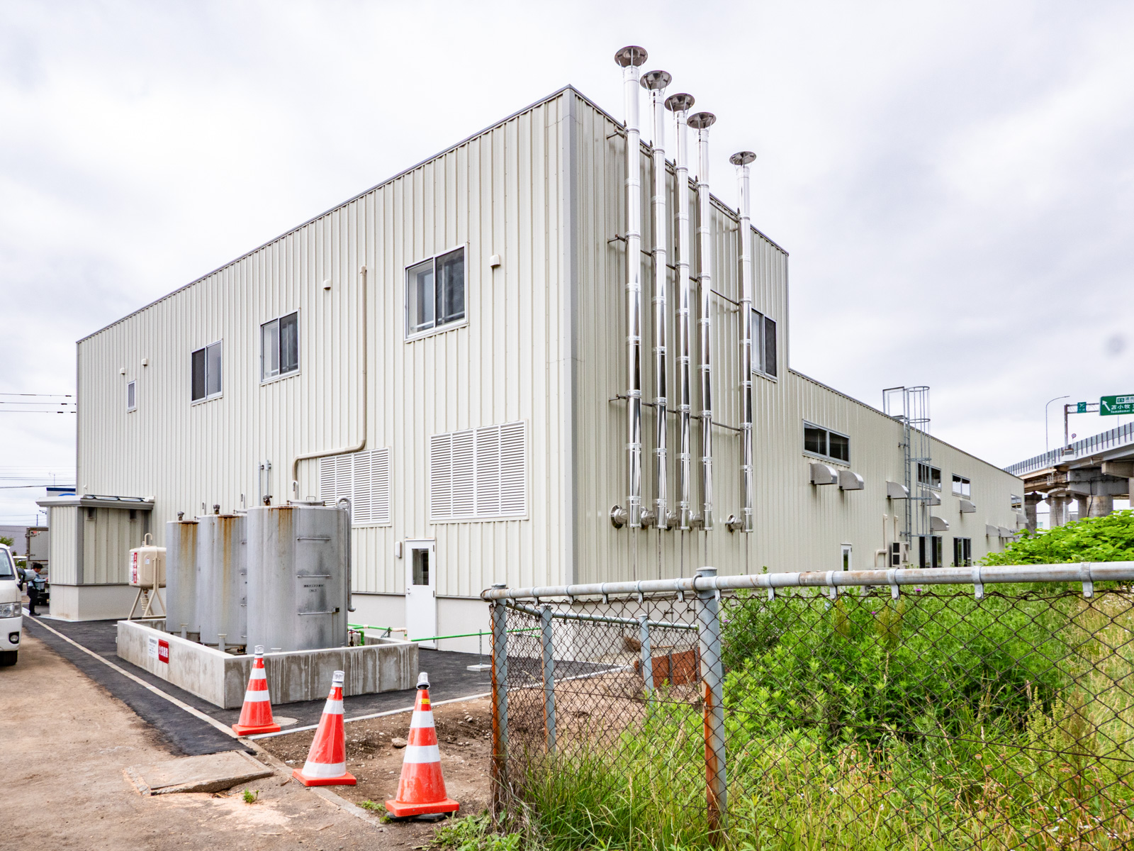 Exterior-4.JPG