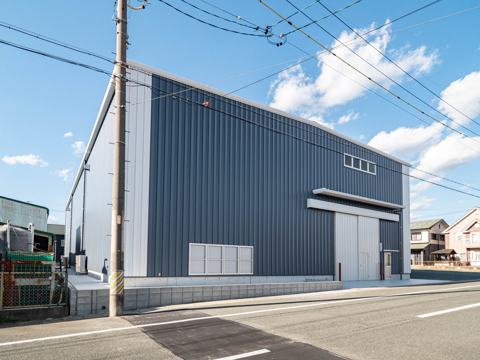 Exterior-5.JPG