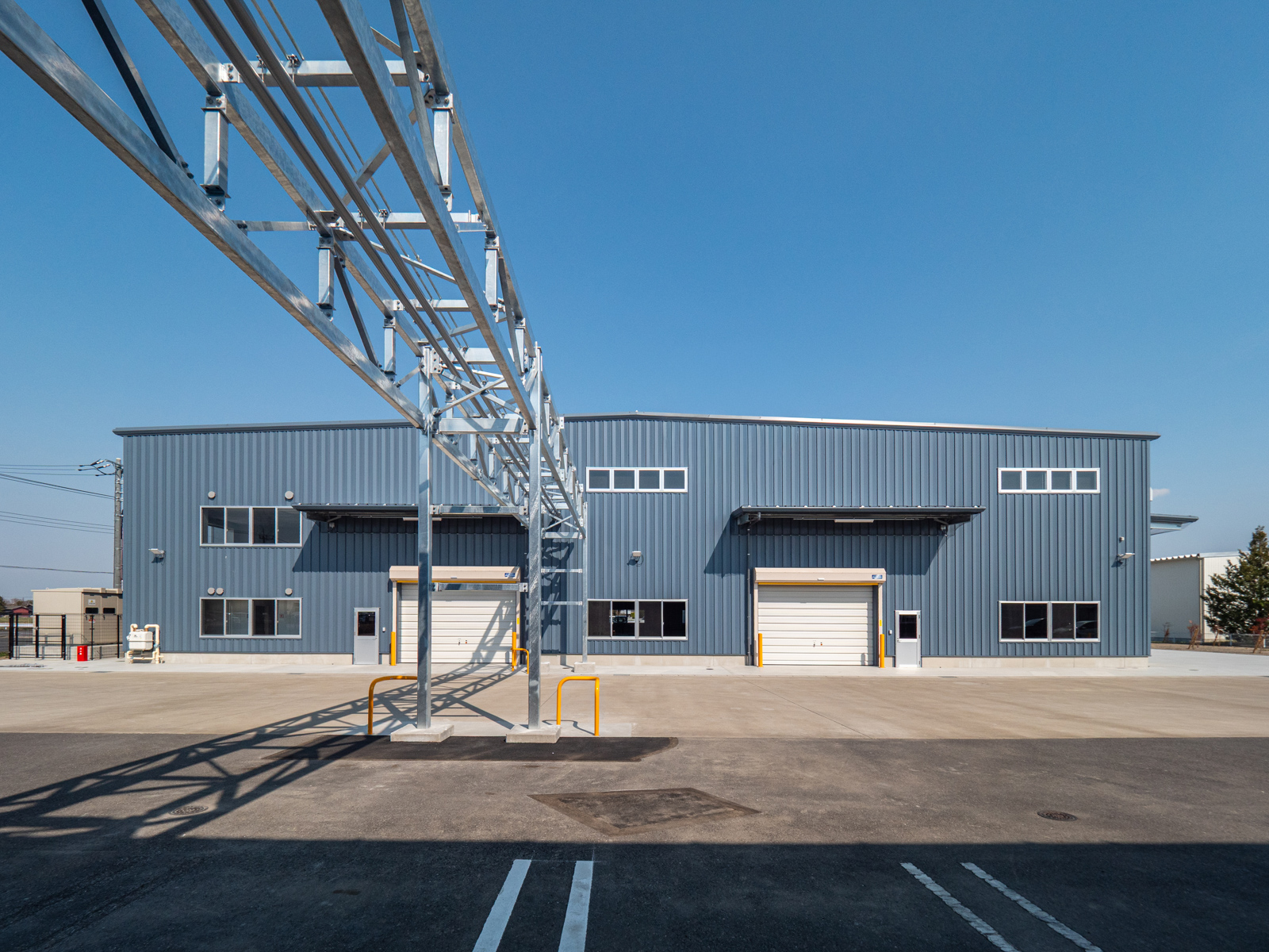 Exterior-5.JPG