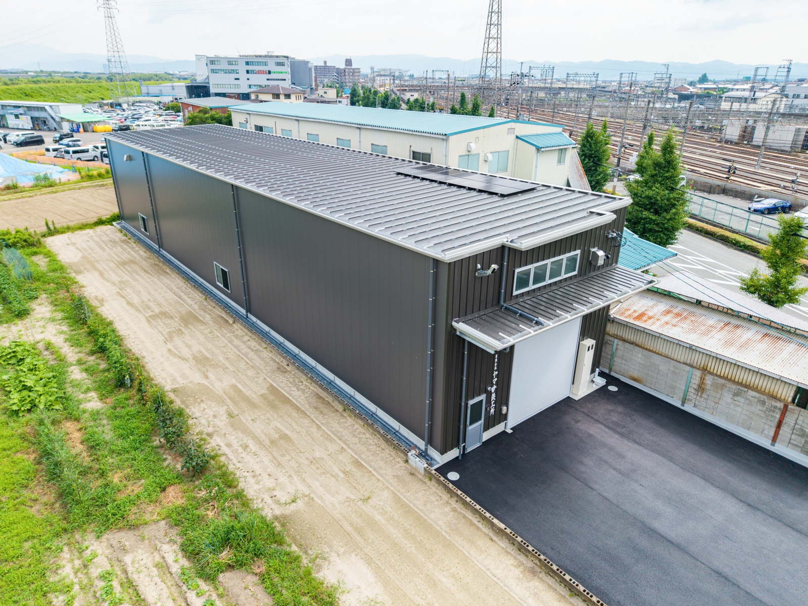 Exterior-2.JPG