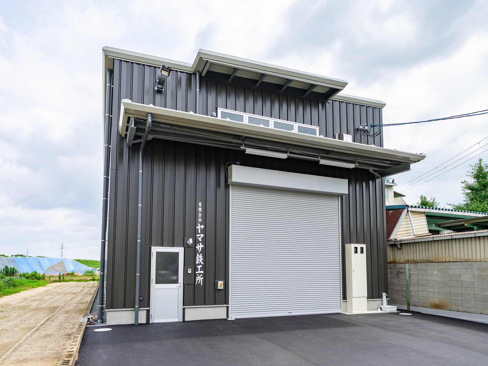 Exterior-5.JPG