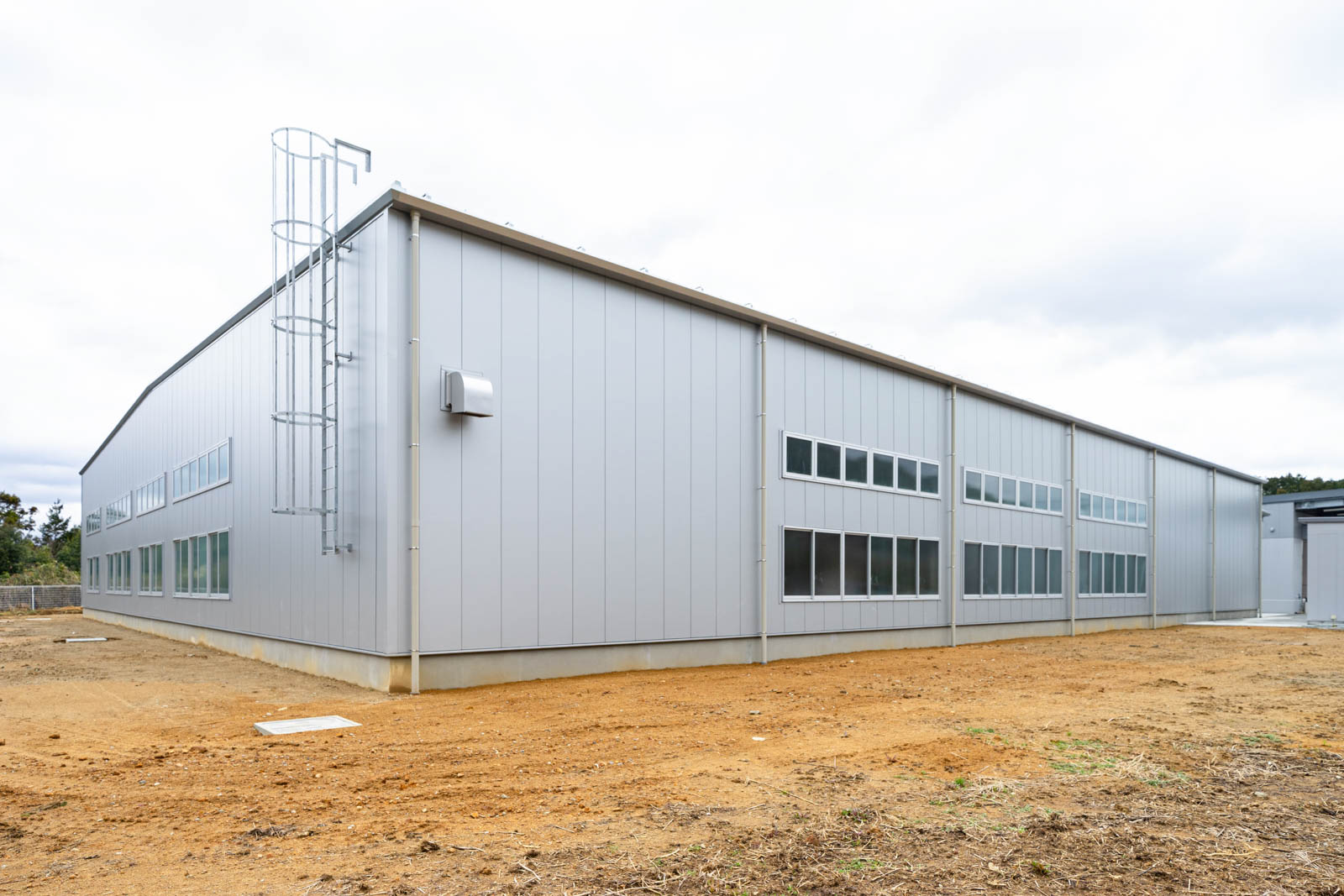 Exterior-5.JPG