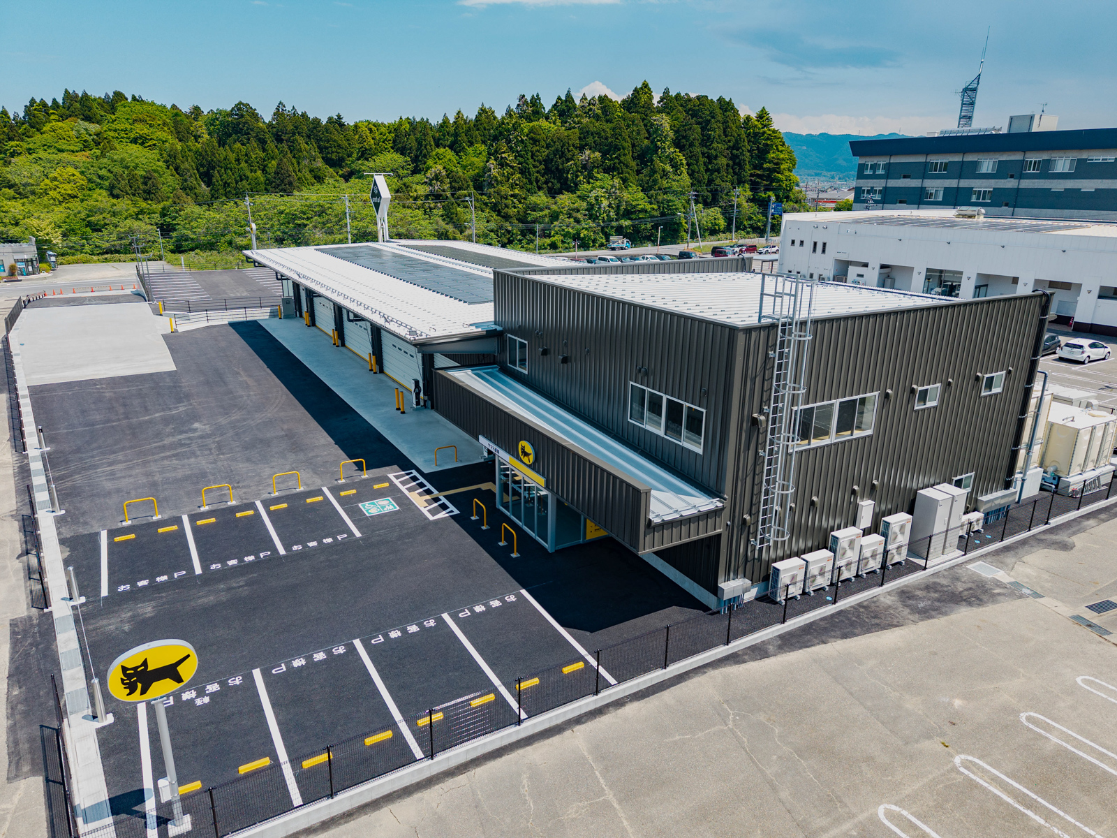 Exterior-2.JPG