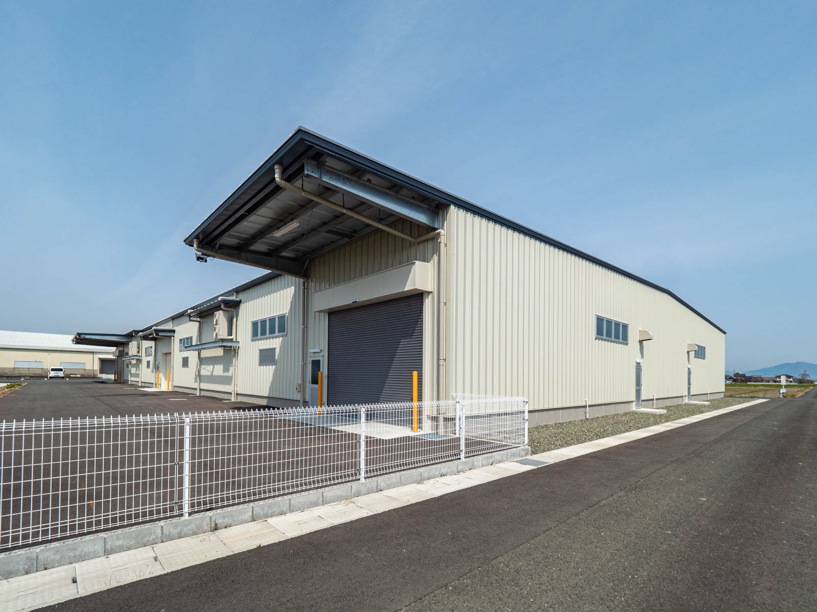 Exterior-5.JPG