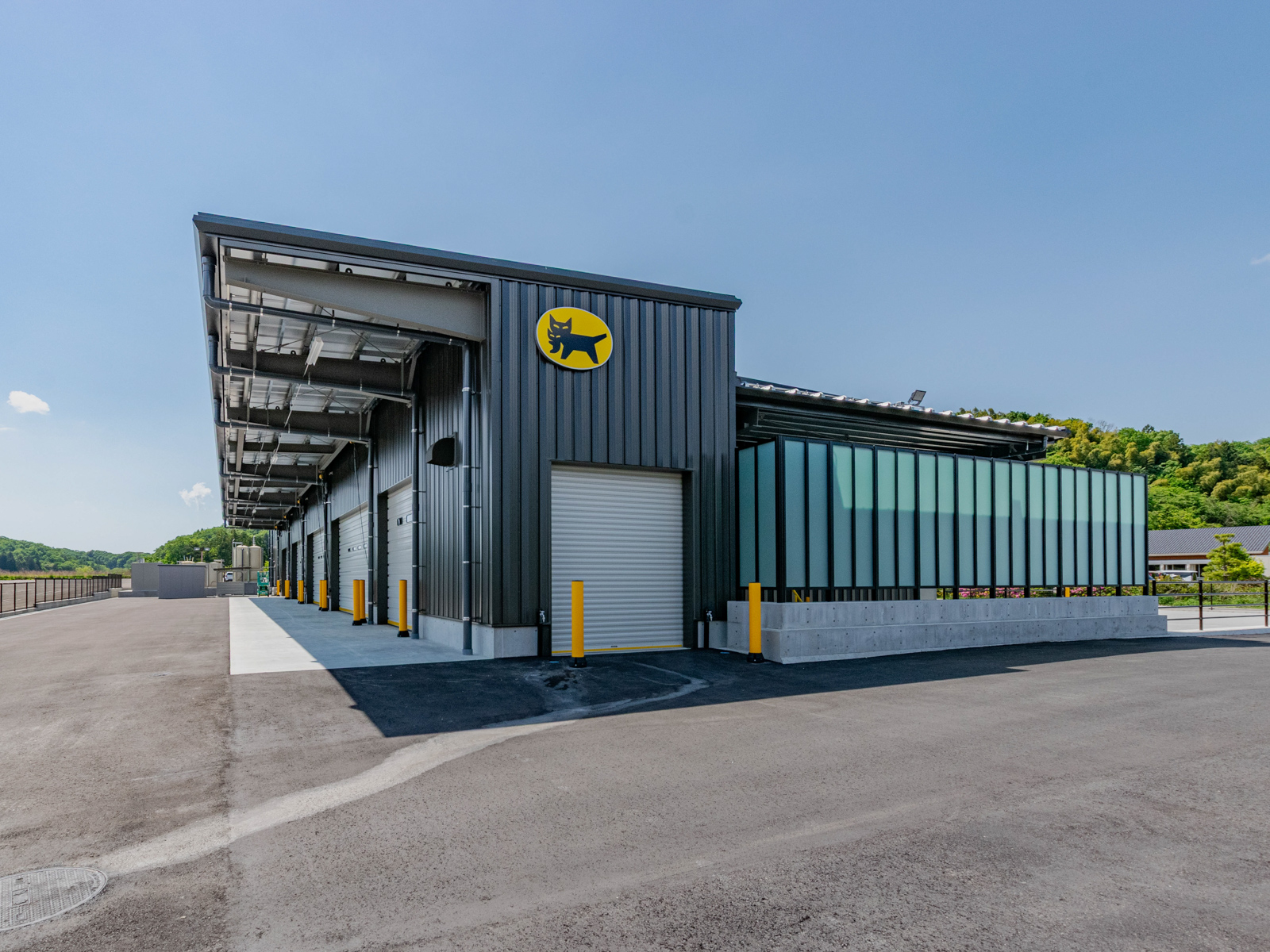 Exterior-4.JPG