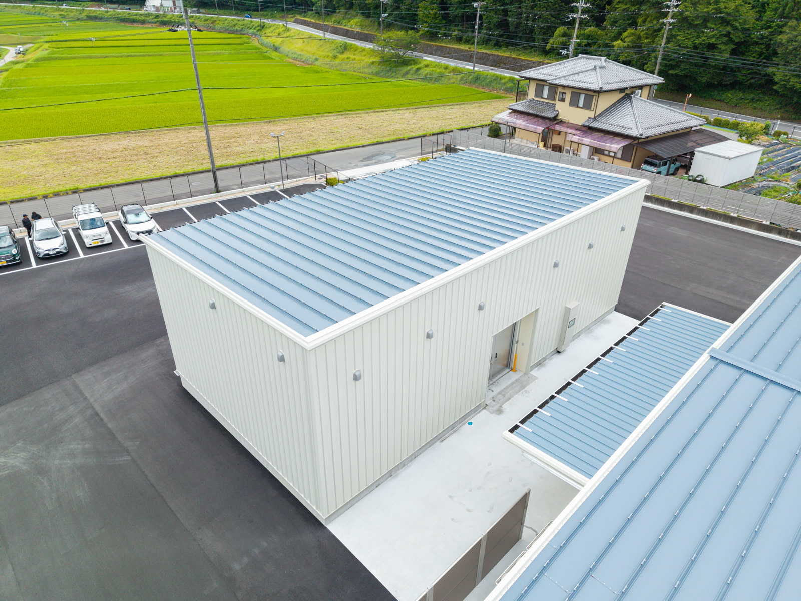 Exterior-1.JPG
