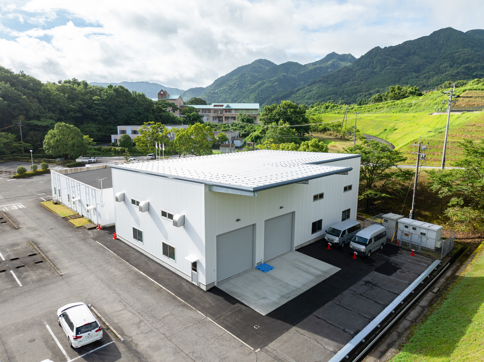株式会社AKシステム 由布工場新工場棟