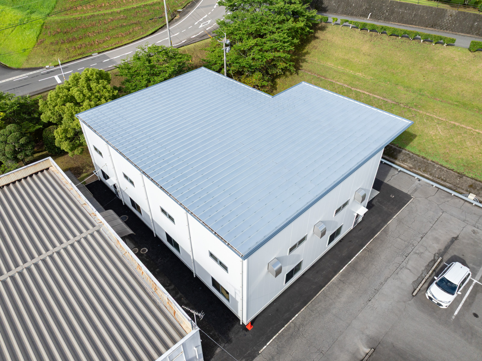 Exterior-4.JPG