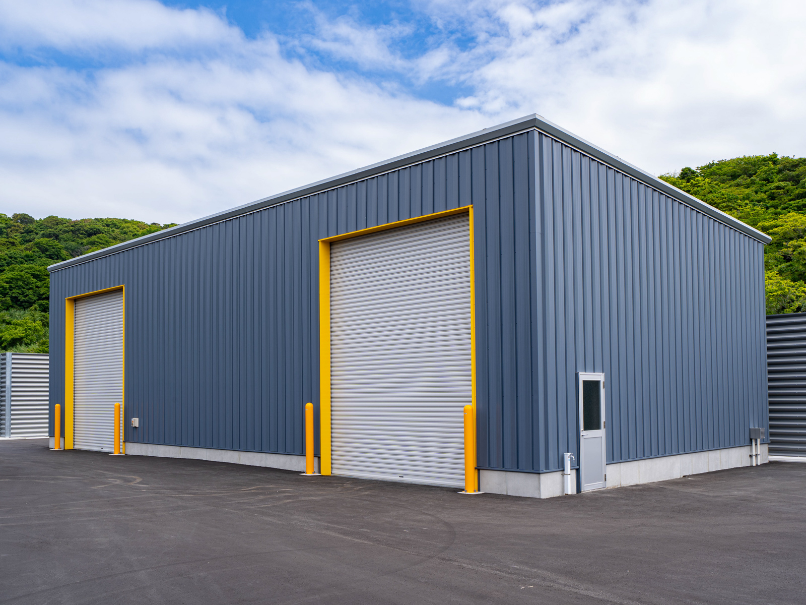 Exterior-5.JPG