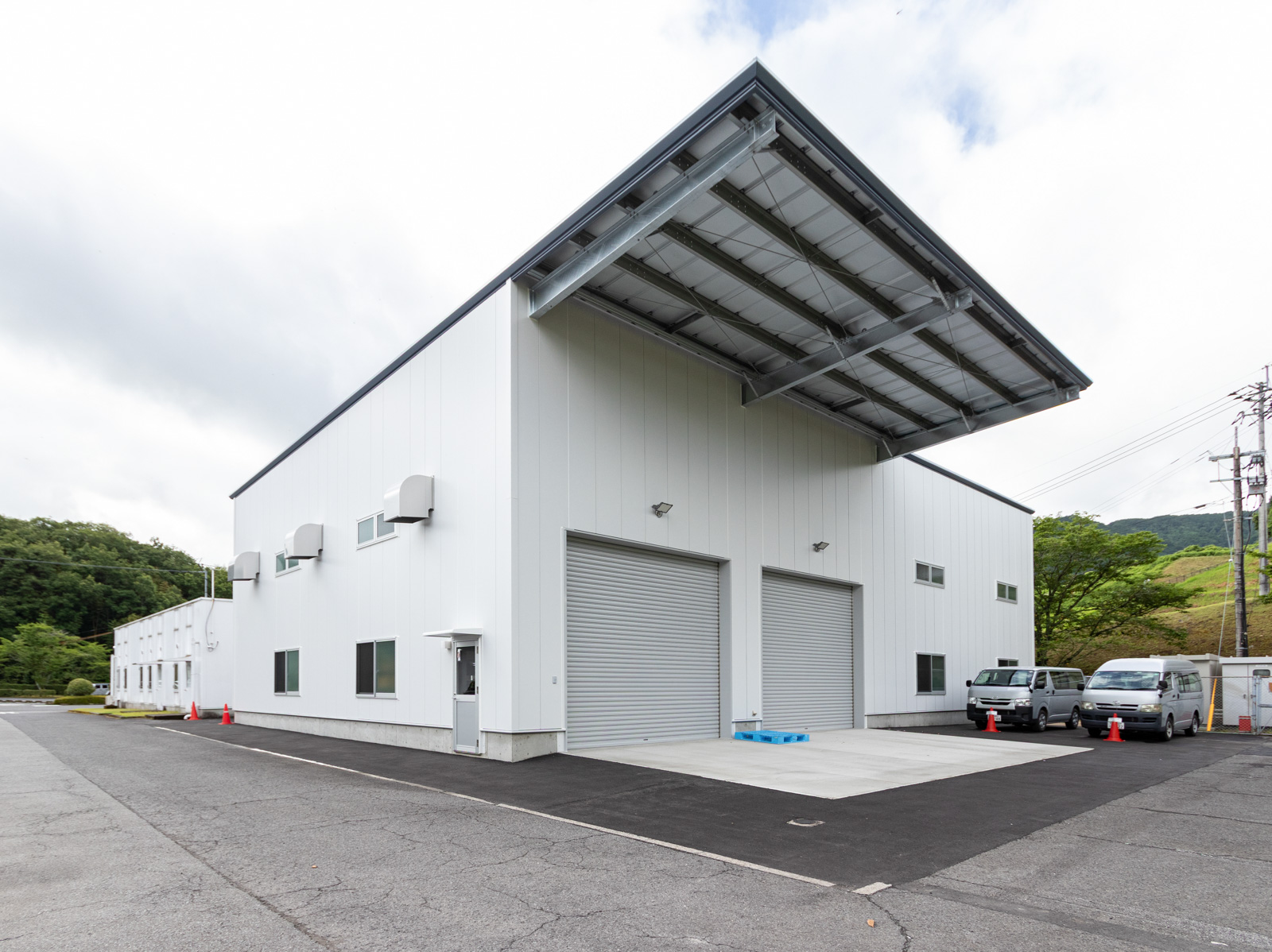 Exterior-5.JPG