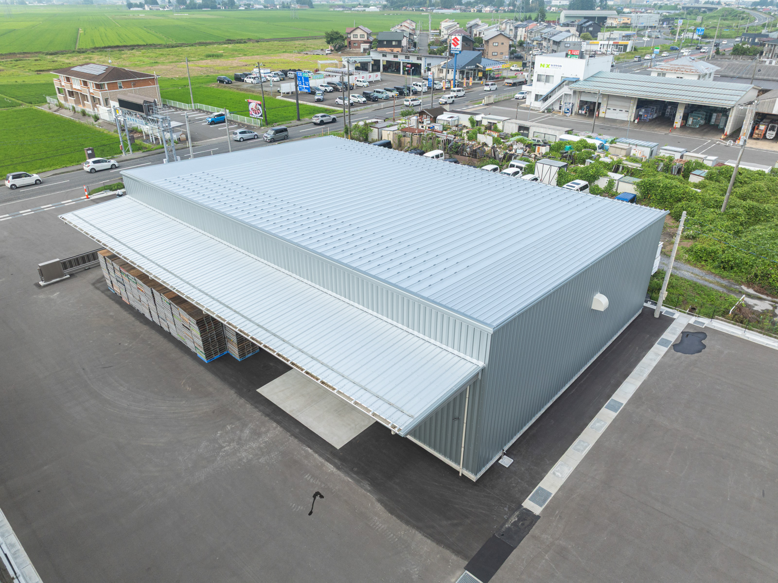 Exterior-3.JPG