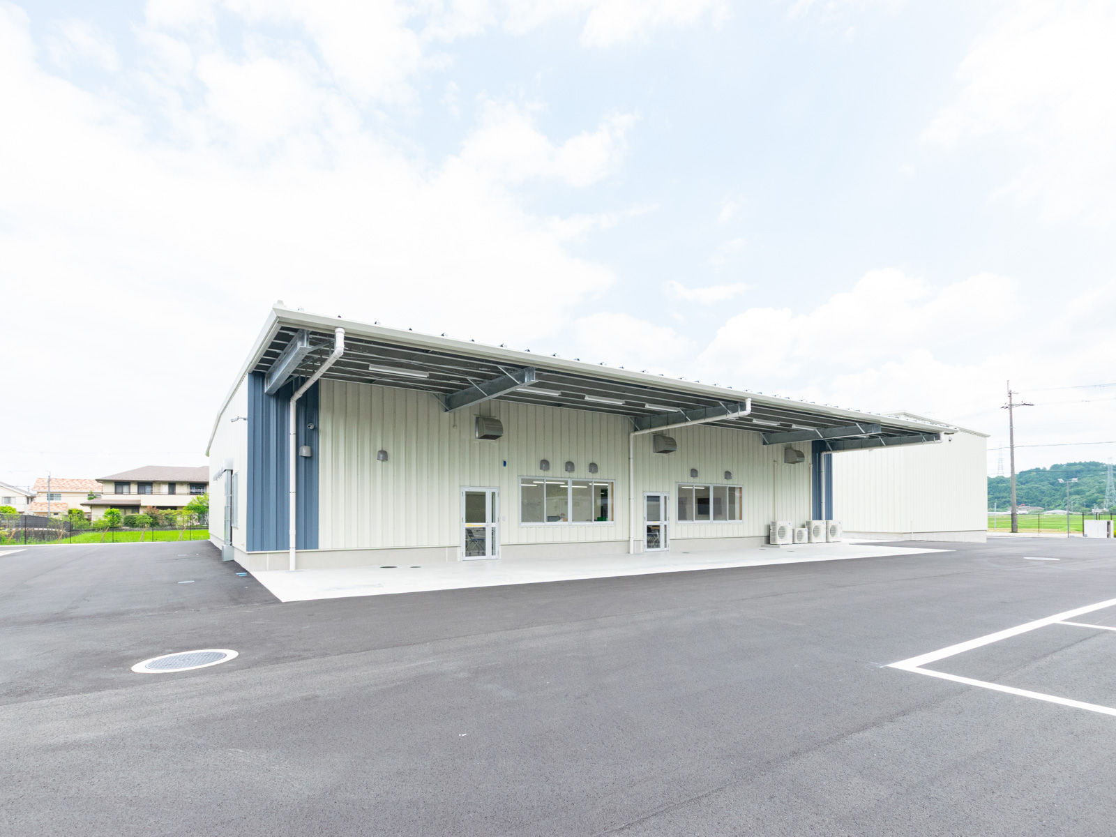 Exterior-3.JPG