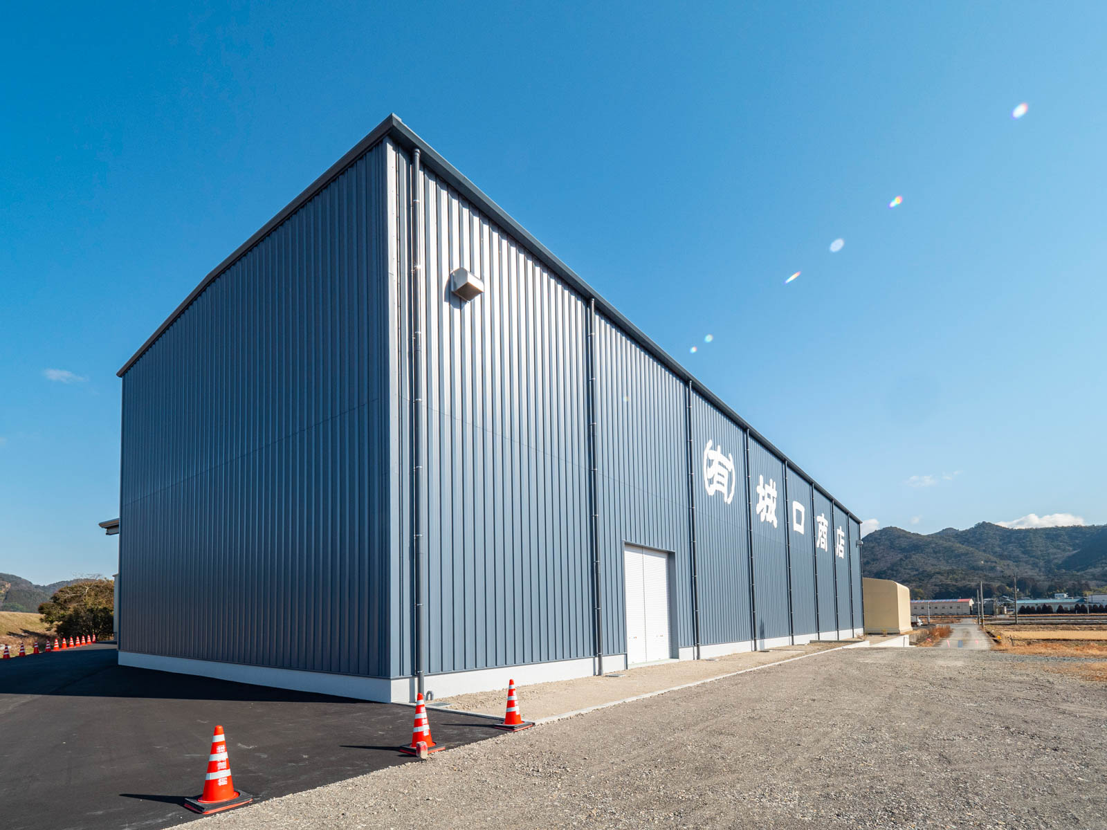 Exterior-5.JPG