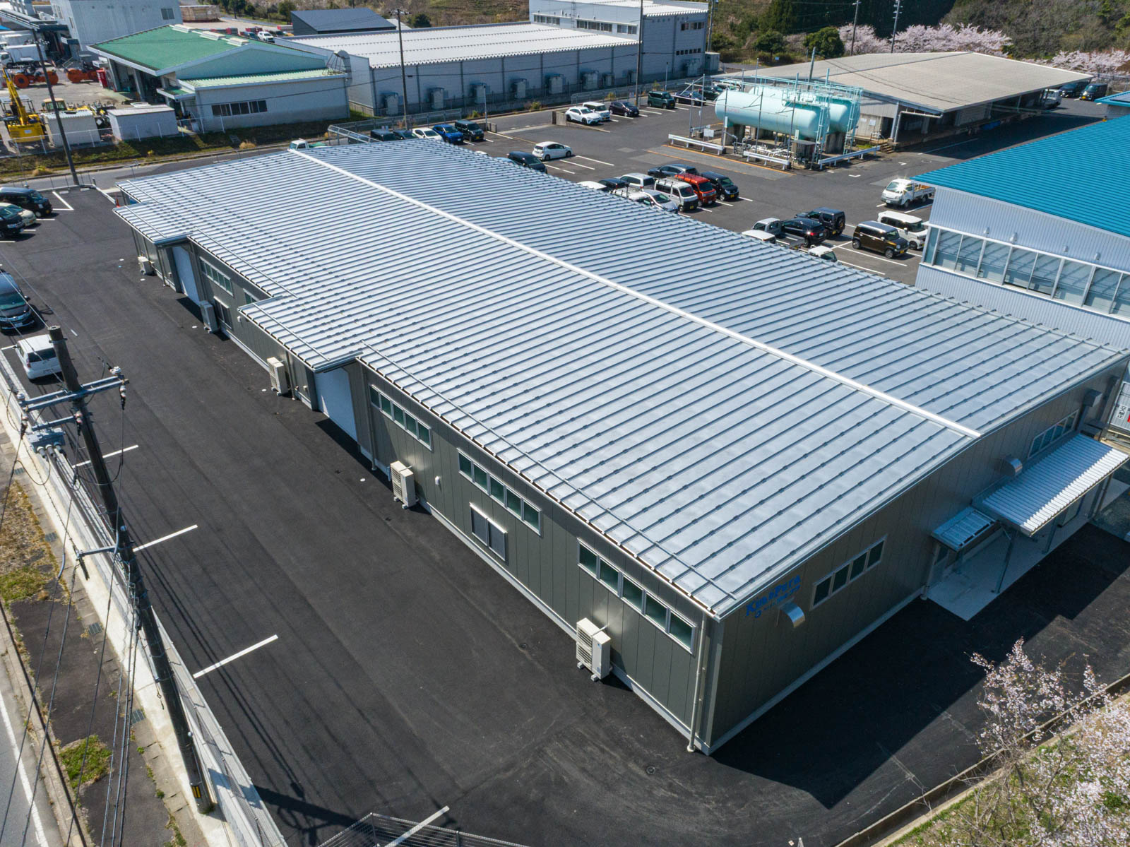 Exterior-2.JPG