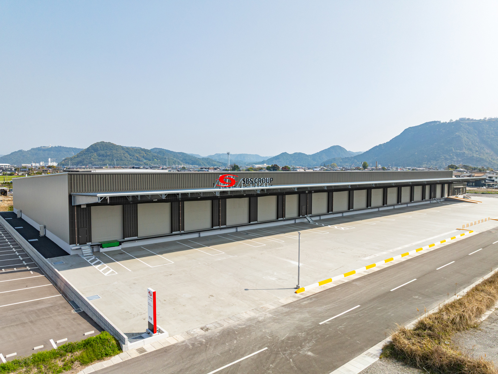 Exterior-5.JPG
