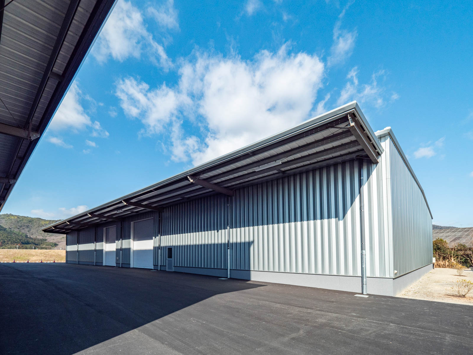 Exterior-5.JPG