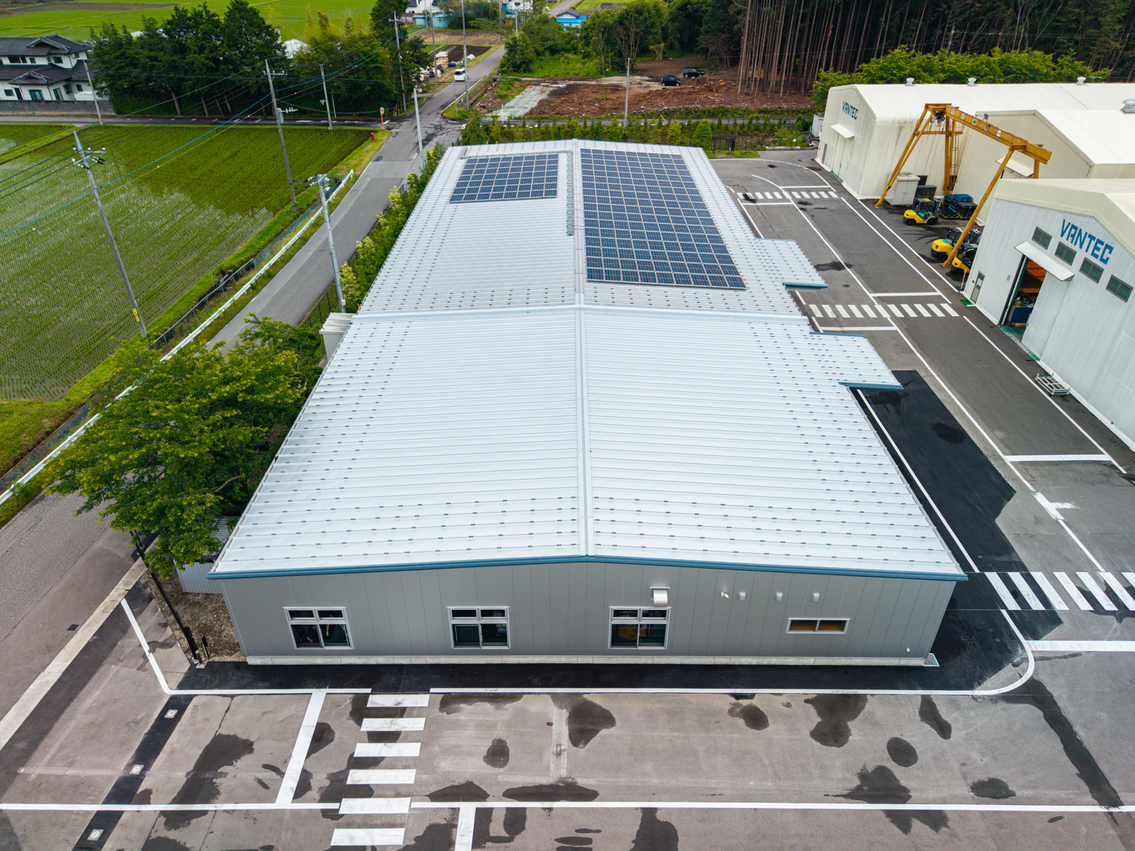 Exterior-4.JPG