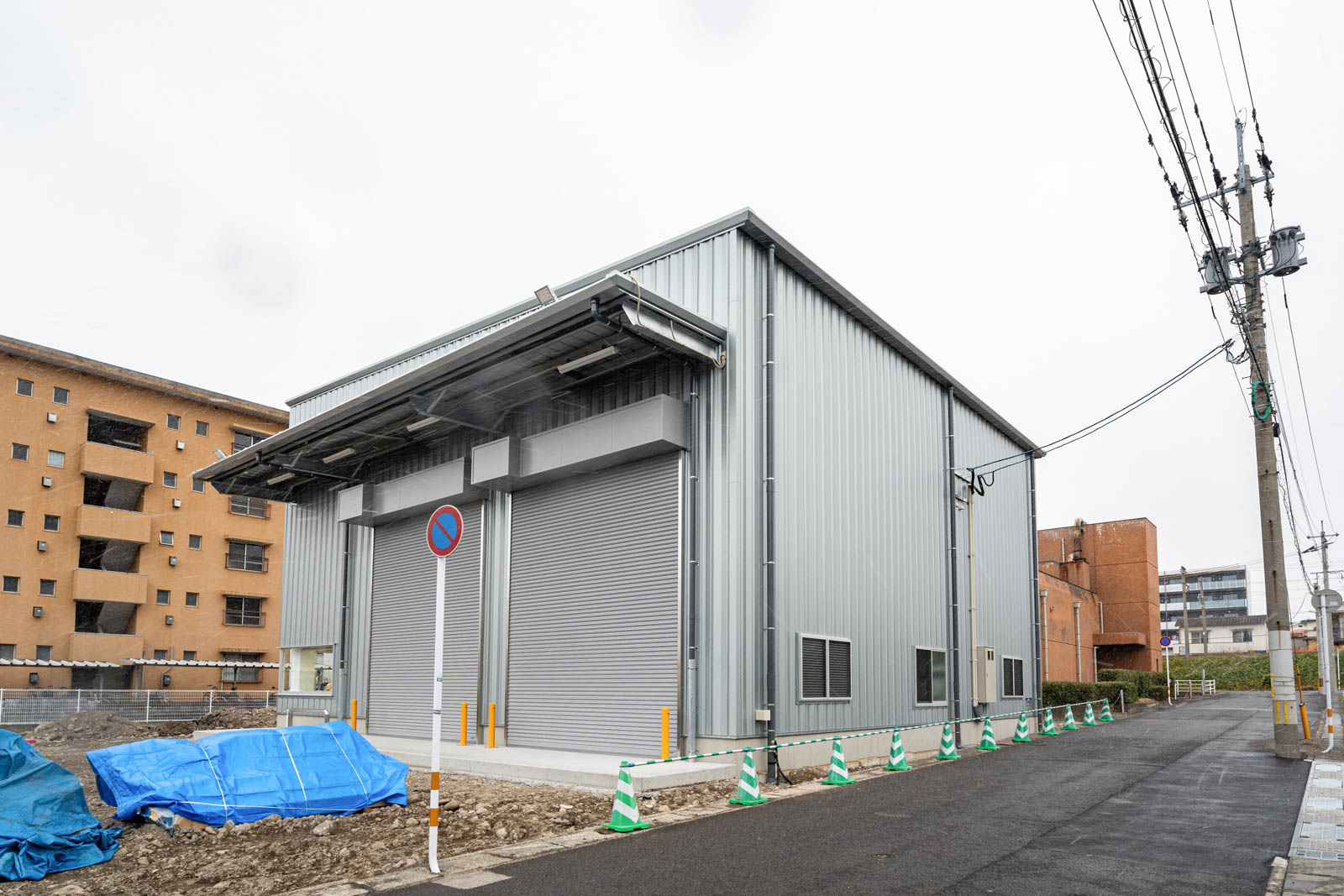 Exterior-5.JPG