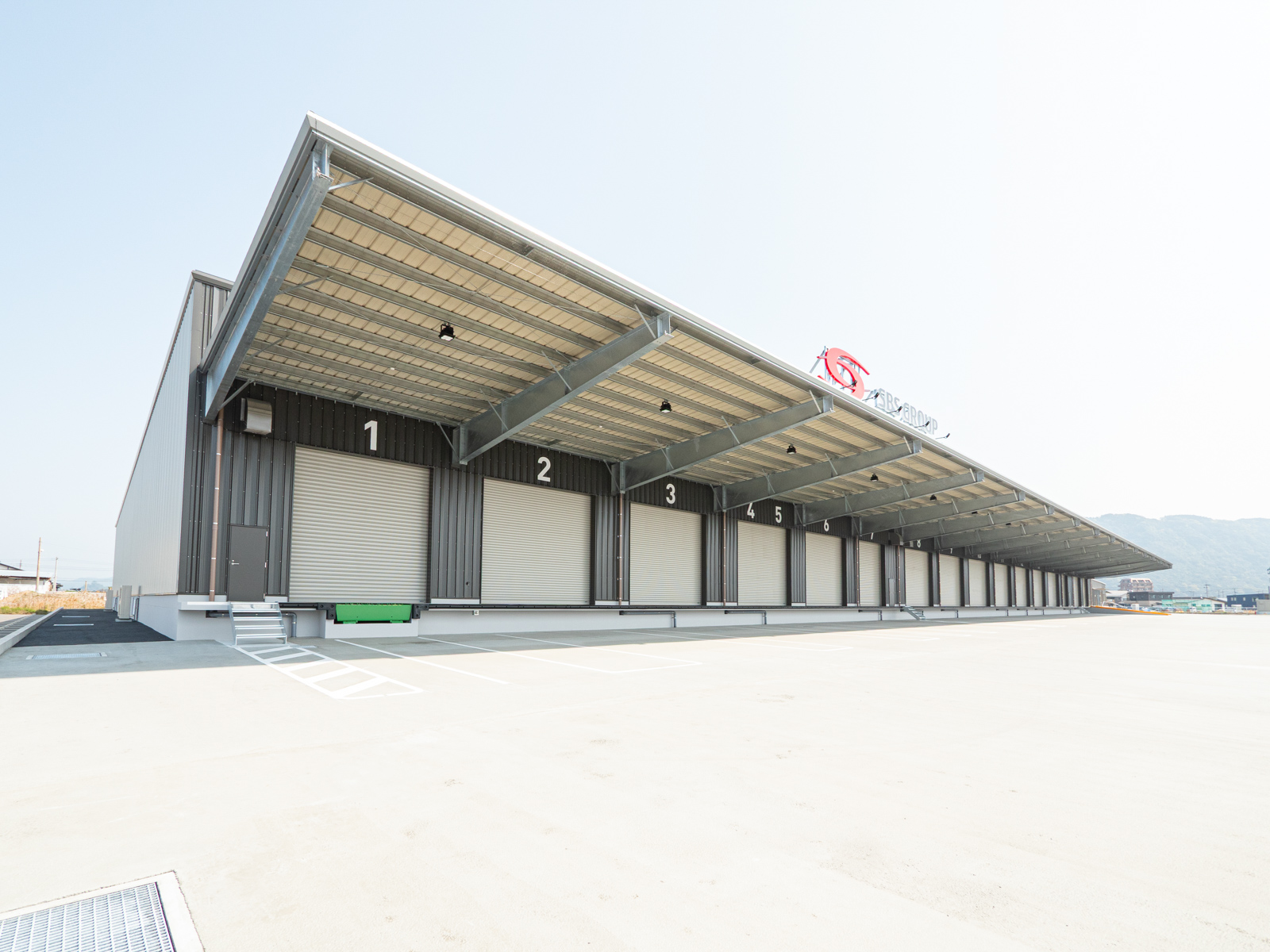 Exterior-3.JPG