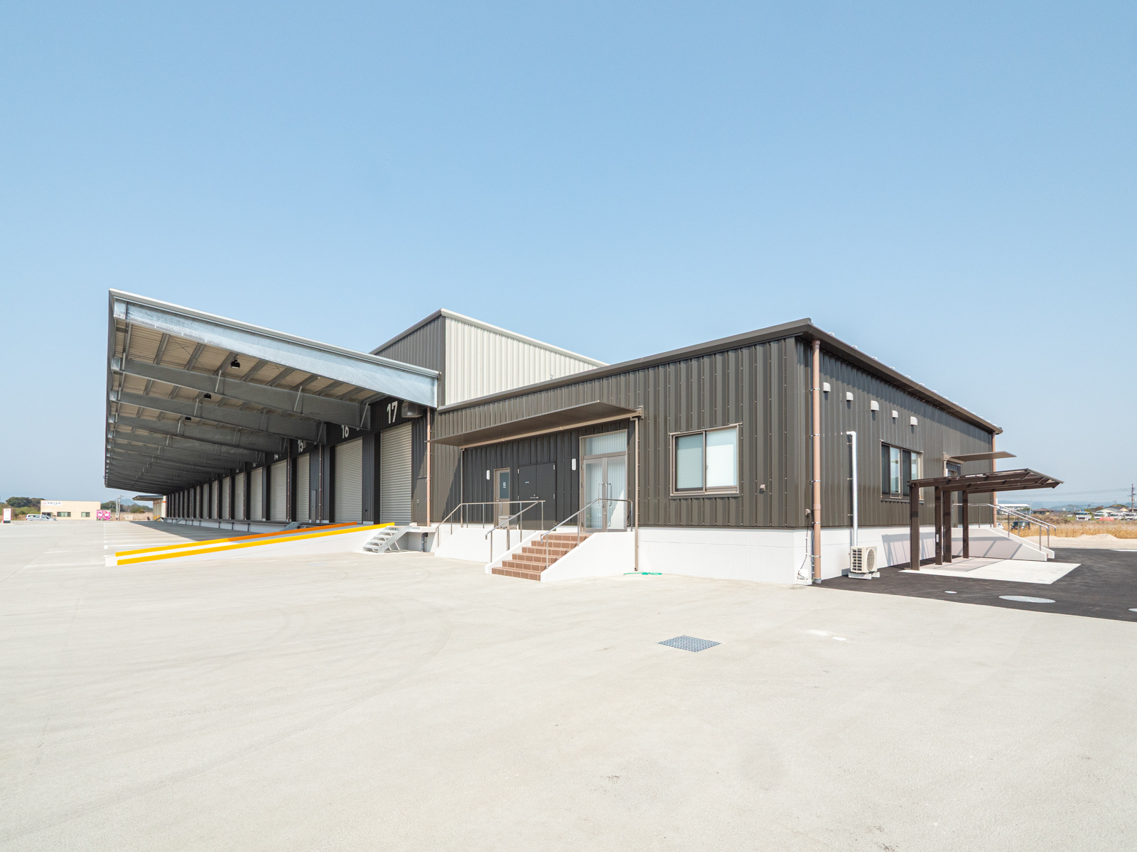 Exterior-2.JPG