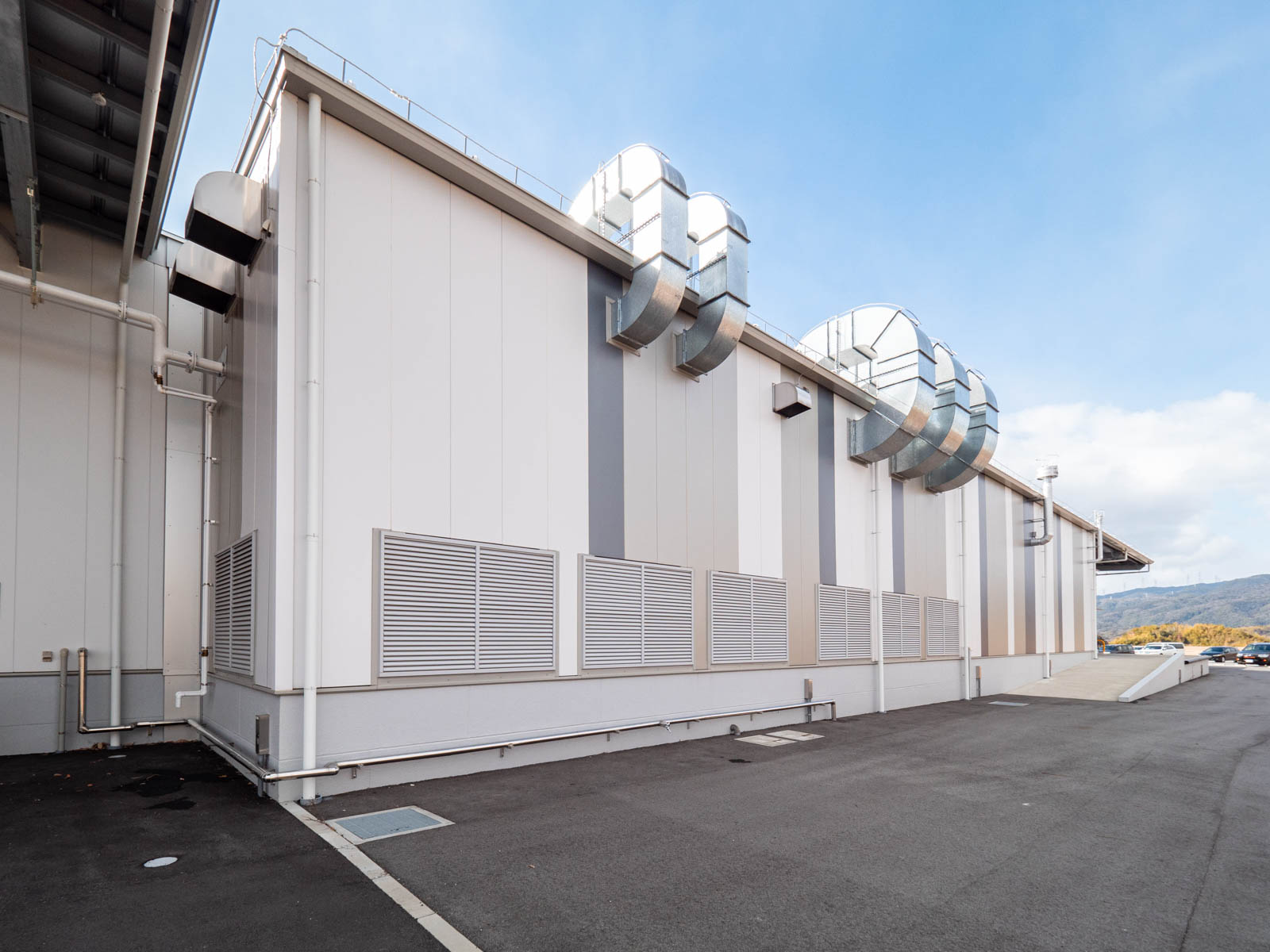 Exterior-5.JPG