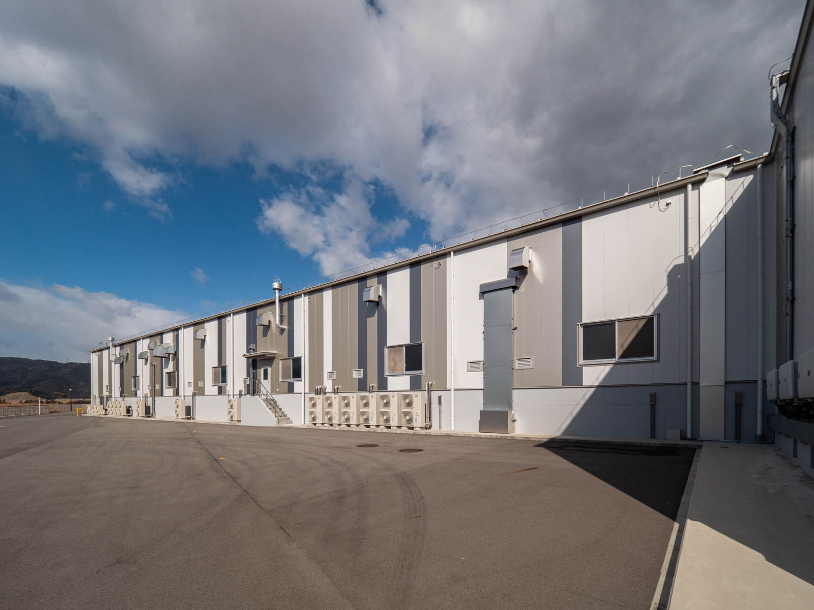 Exterior-4.JPG