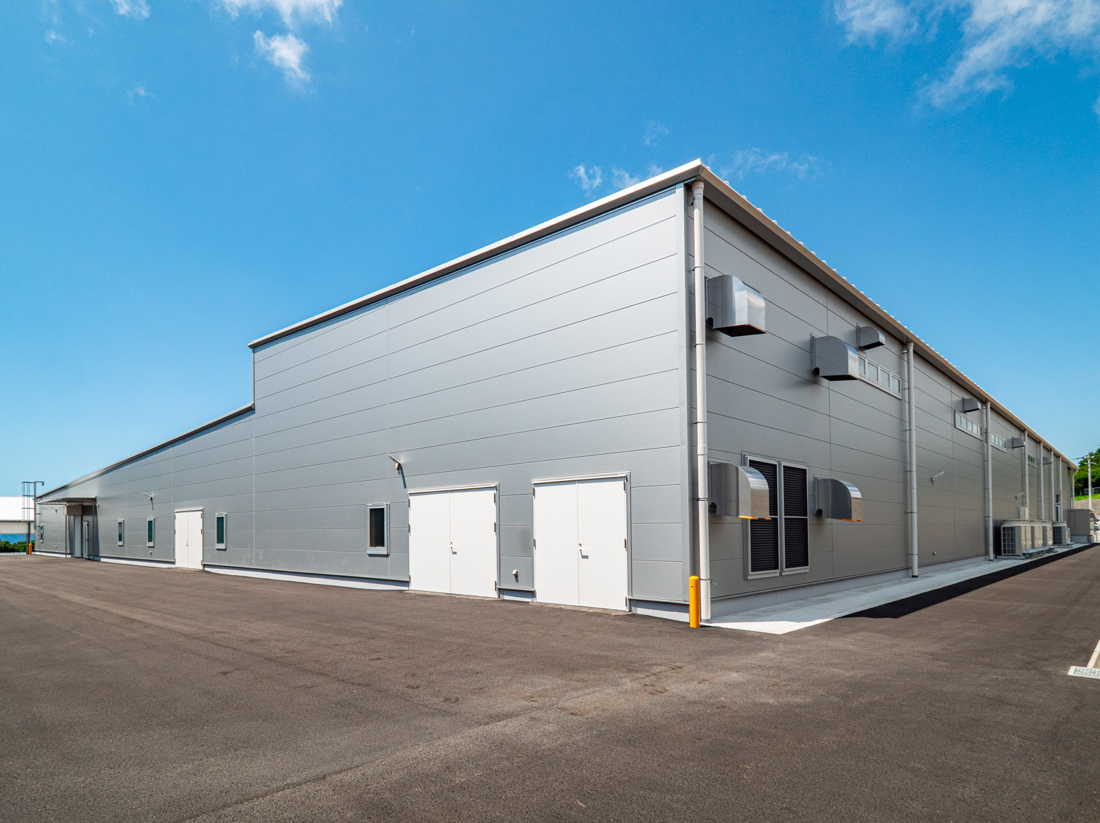 Exterior-5.JPG